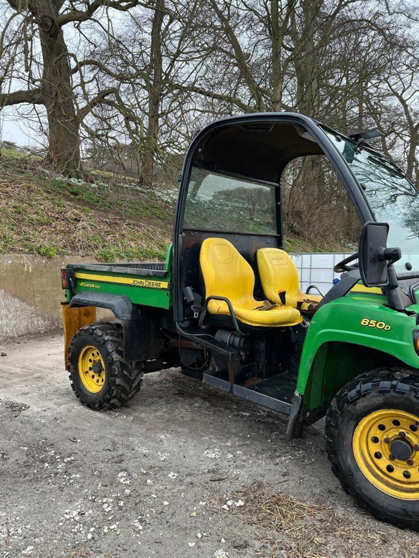 2009 John Deere Gator 850d serial: MOXUVAX031107 - Image 5 of 7