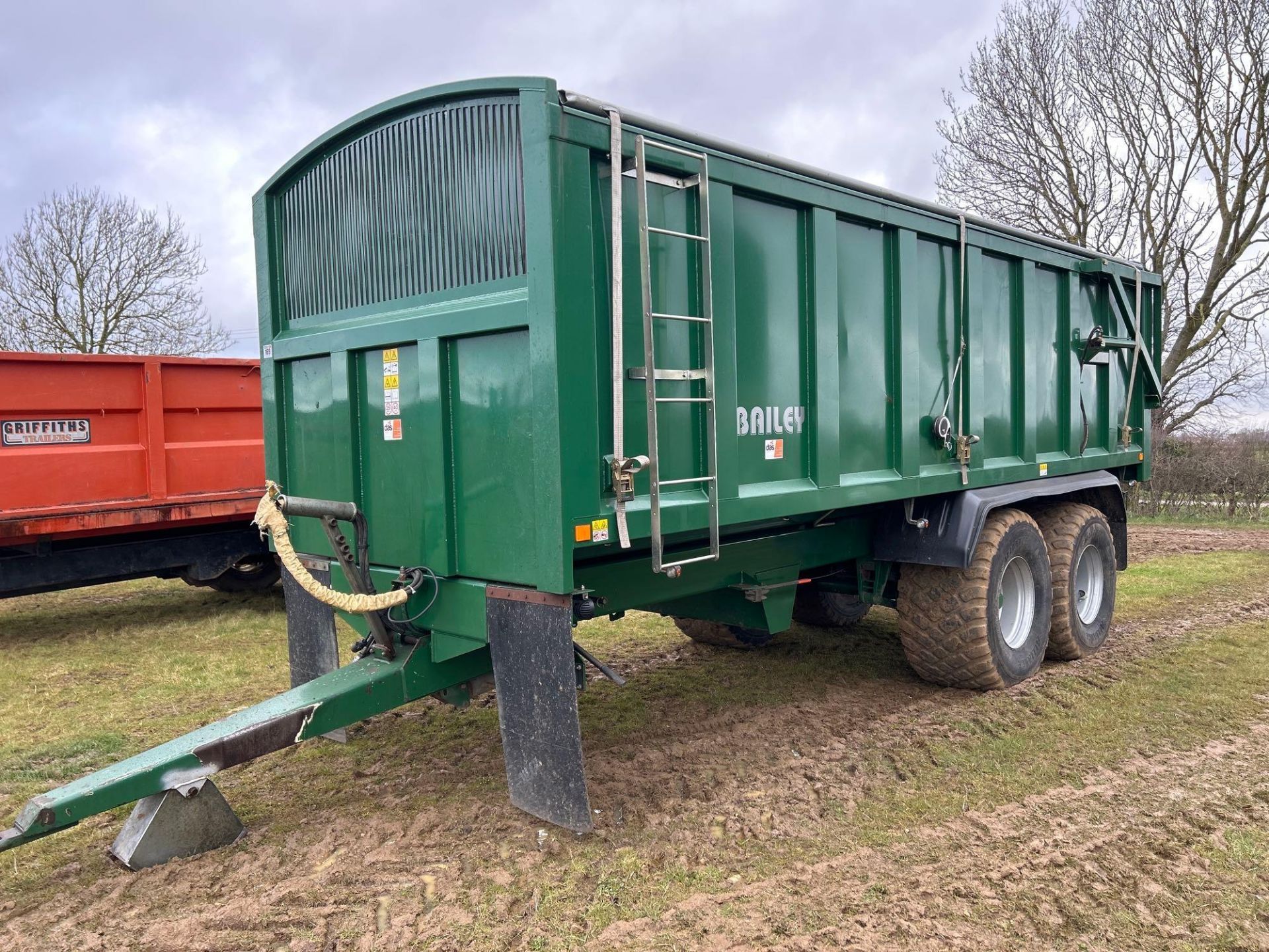 2015 Bailey Trailers 16T twin axle grain trailer with hydraulic jack, hydraulic brakes, sprung draw - Image 4 of 12