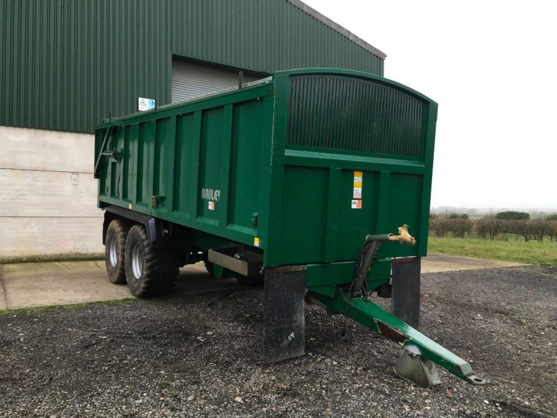 2015 Bailey Trailers 16T twin axle grain trailer with hydraulic jack, hydraulic brakes, sprung draw - Image 8 of 12