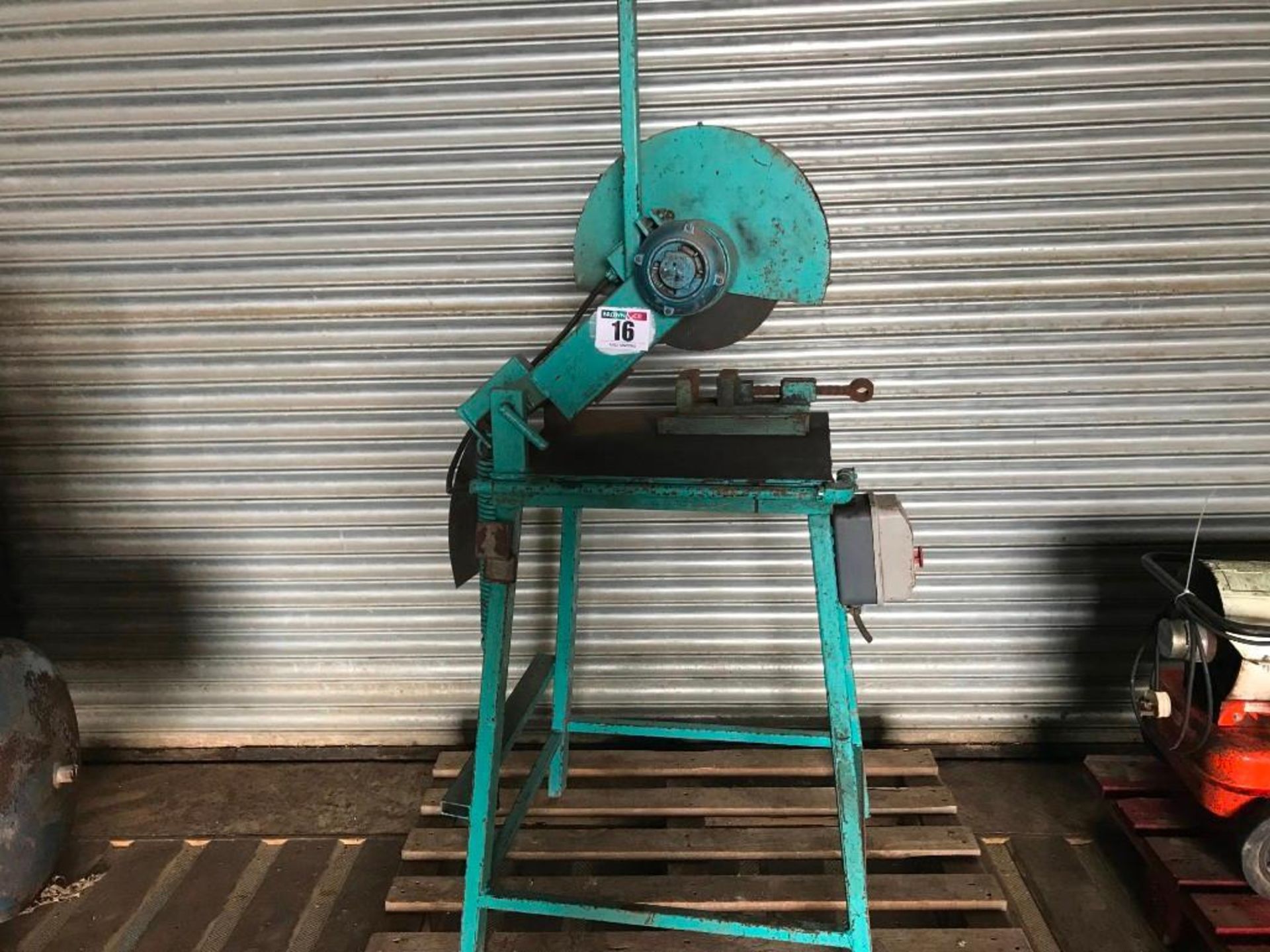 Electric cutting machine