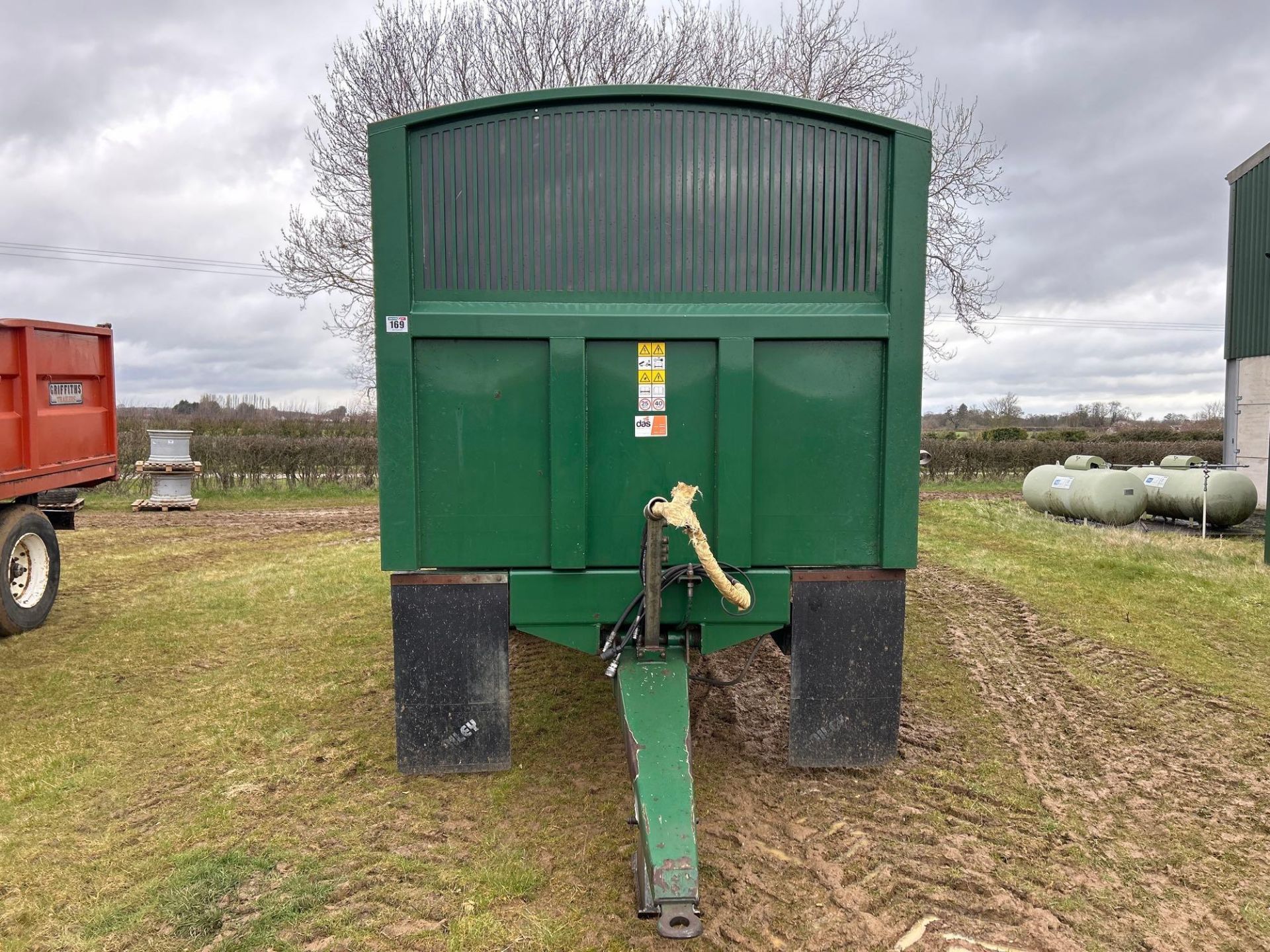 2015 Bailey Trailers 16T twin axle grain trailer with hydraulic jack, hydraulic brakes, sprung draw