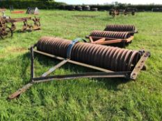 Set Cambridge rolls, 1No dog (9ft) and 2No pups (4ft)