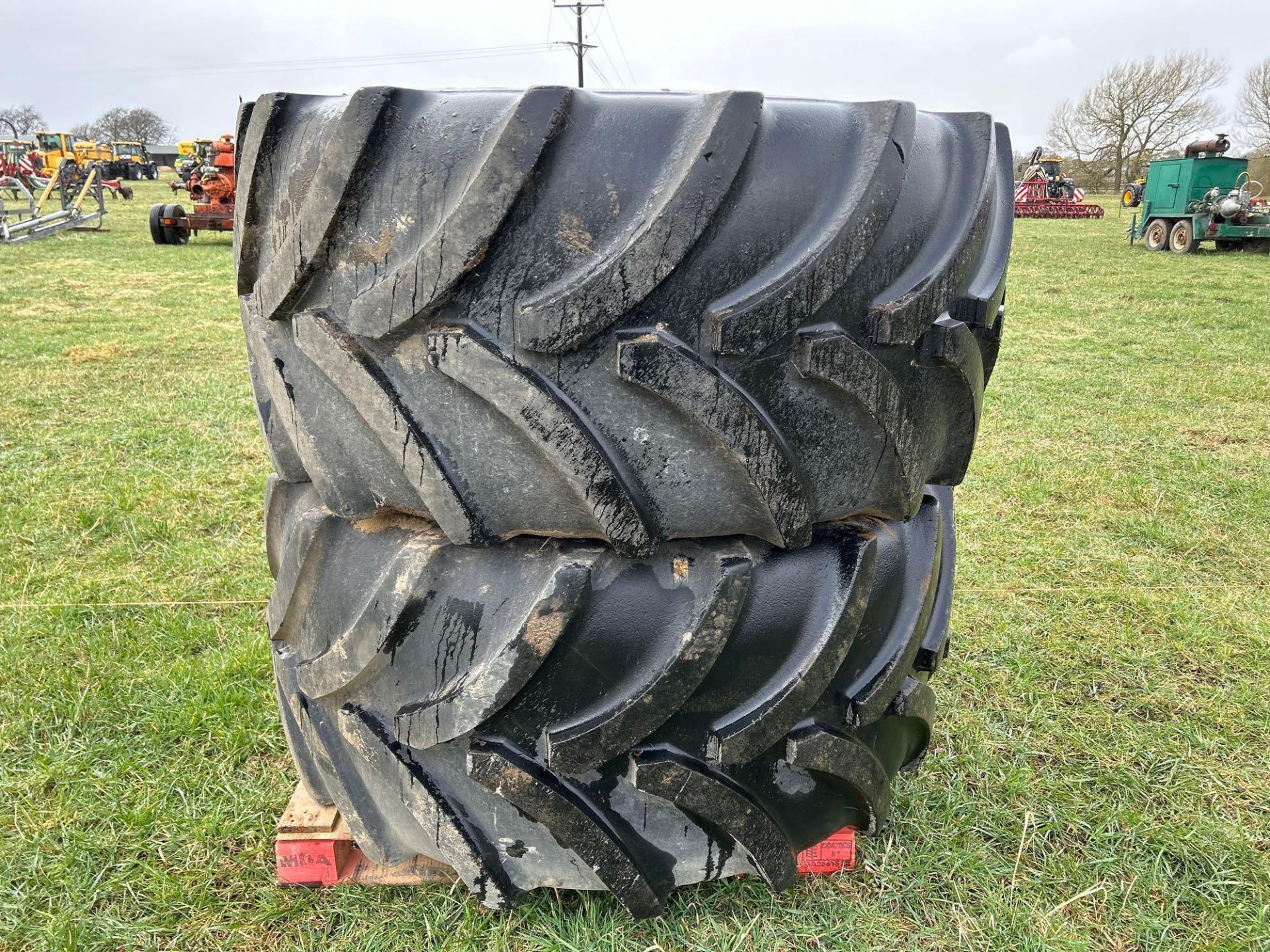 Pair of Vredestein Traxion XXL 710/60R30 tyres and wheels - Image 3 of 3