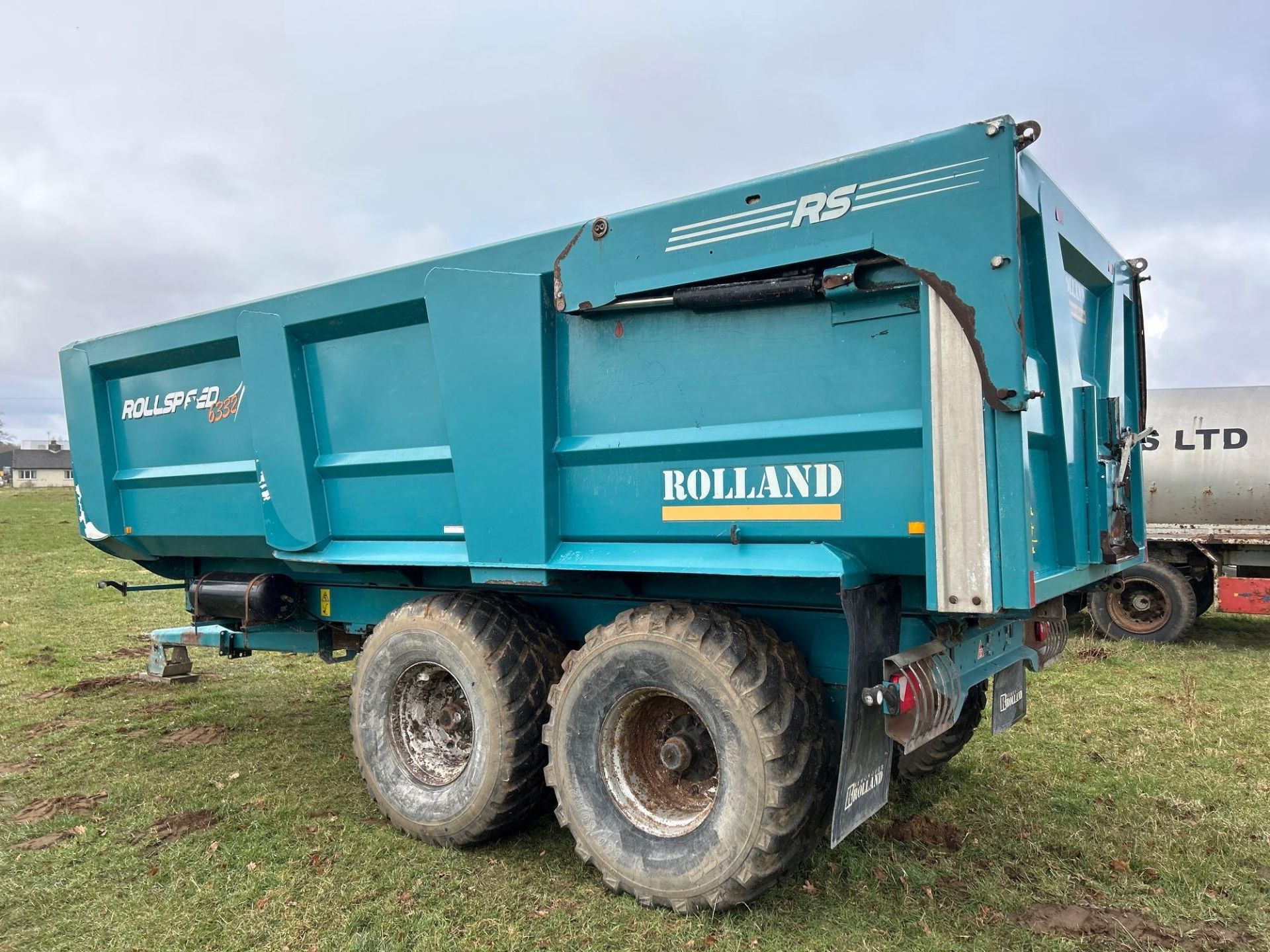 2015 Rolland 6332 Rollspeed twin axle trailer, commercial axles, hydraulic rear door, manual chute, - Image 12 of 12