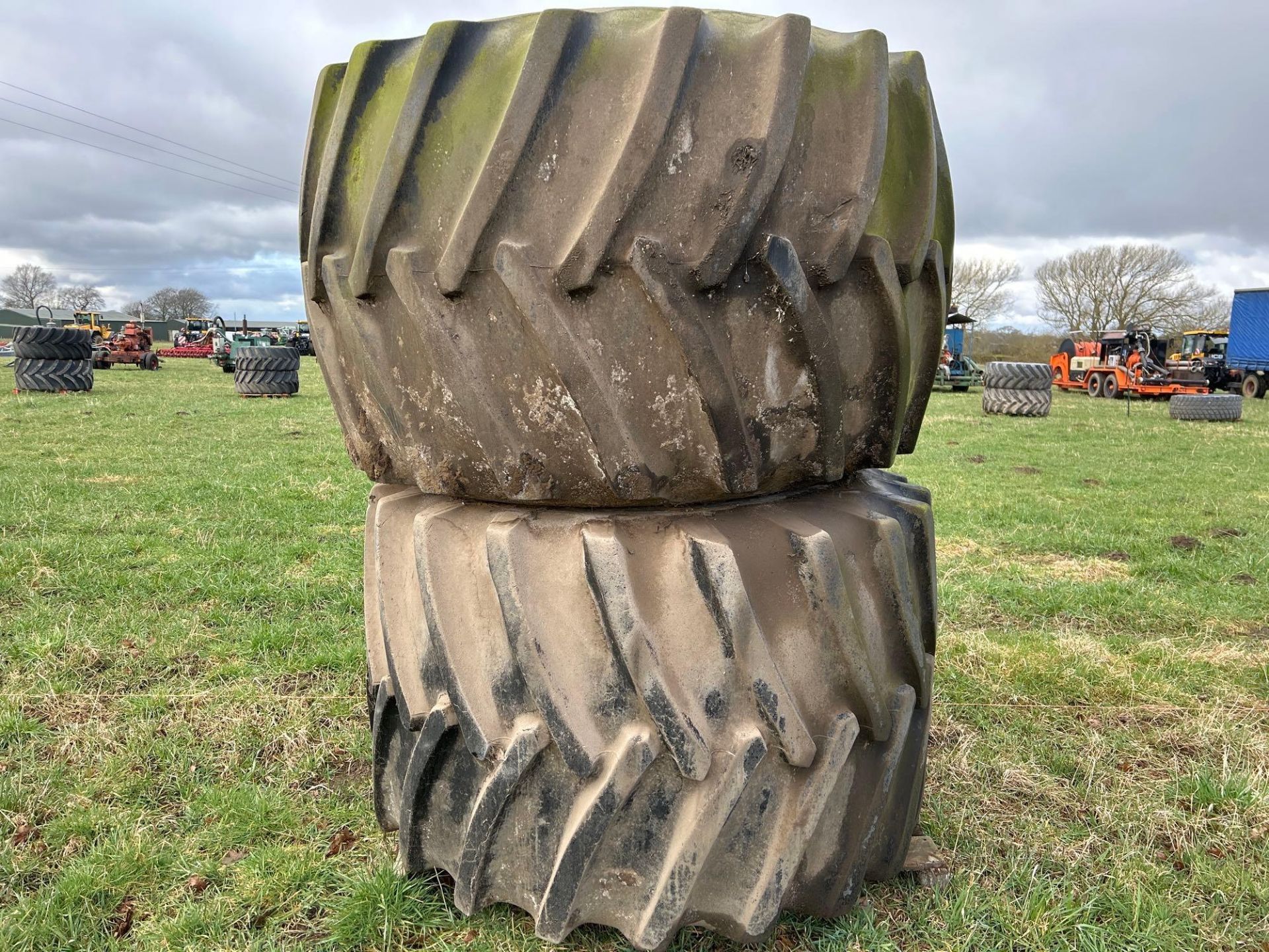 Pair of Firestone 66x43.00-25 tyres and wheels - Image 2 of 2