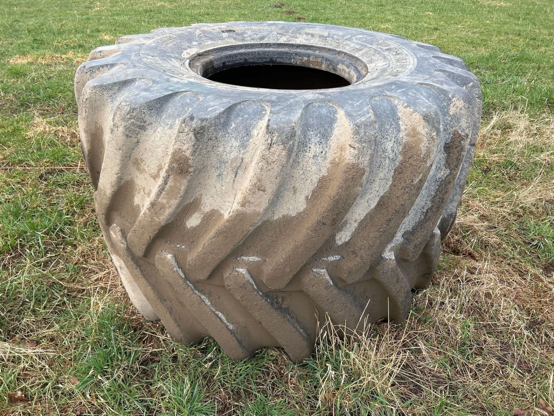 1 x Primex 66x43.00x25 tyre - Image 3 of 3