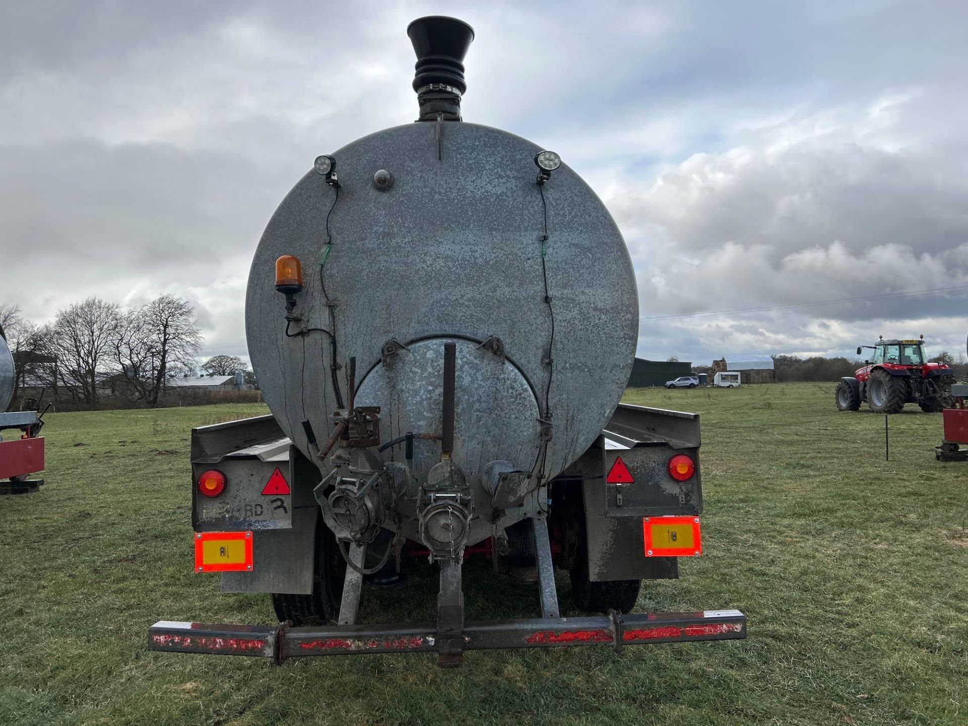 Record P33T tri axle slurry tanker, 23m3, load sensing, air brakes, air suspension, ROR commercial a - Image 4 of 5