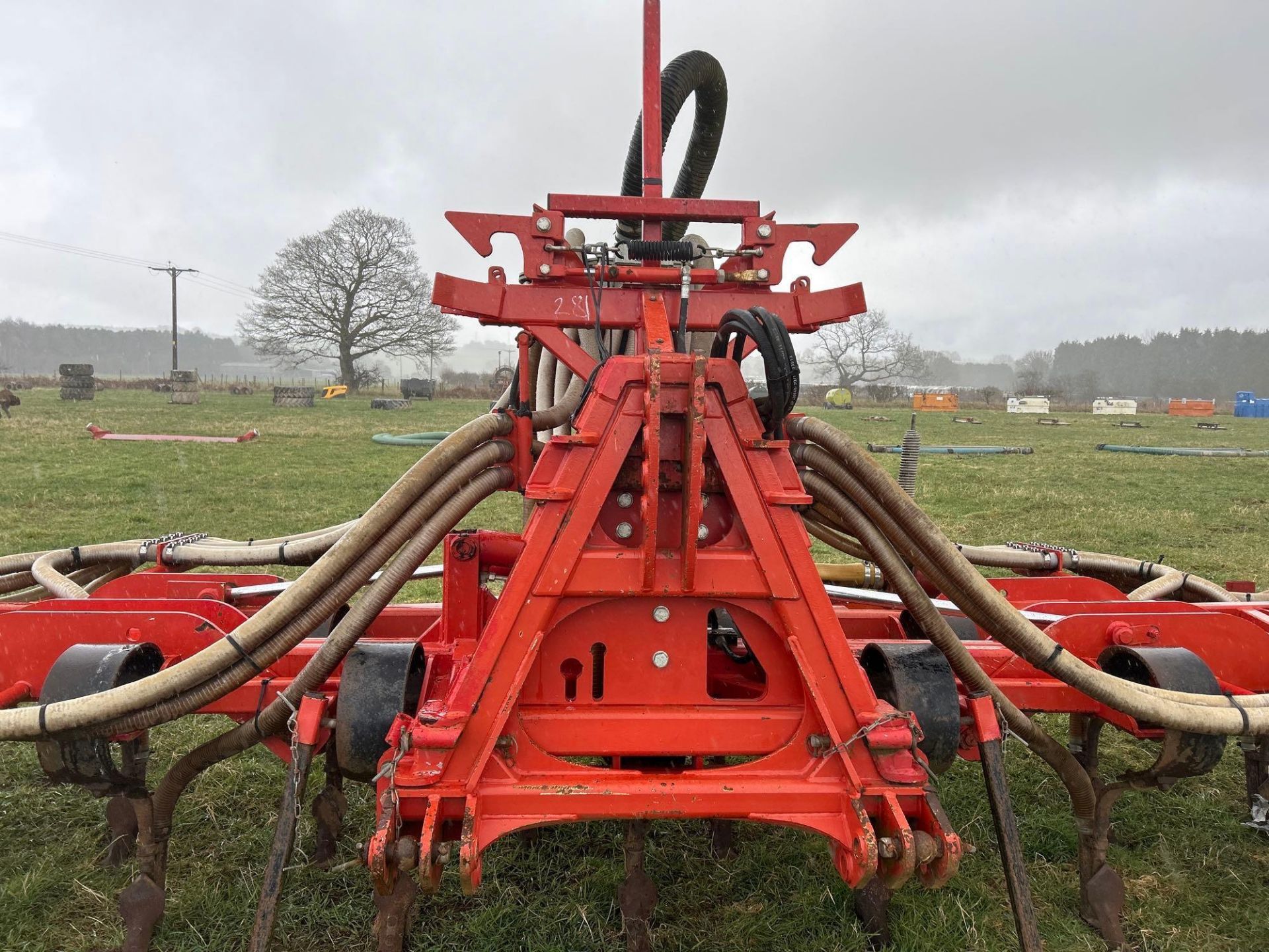 Evers 7.2m hydraulic folding tine slurry injector, umbilical or tanker mounted. C/w Vogelsang slurry - Image 2 of 5