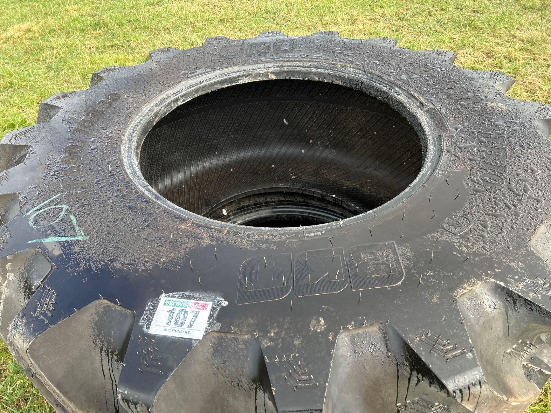 Pair of BKT 600/70R30 tyres (brand new) - Image 2 of 3