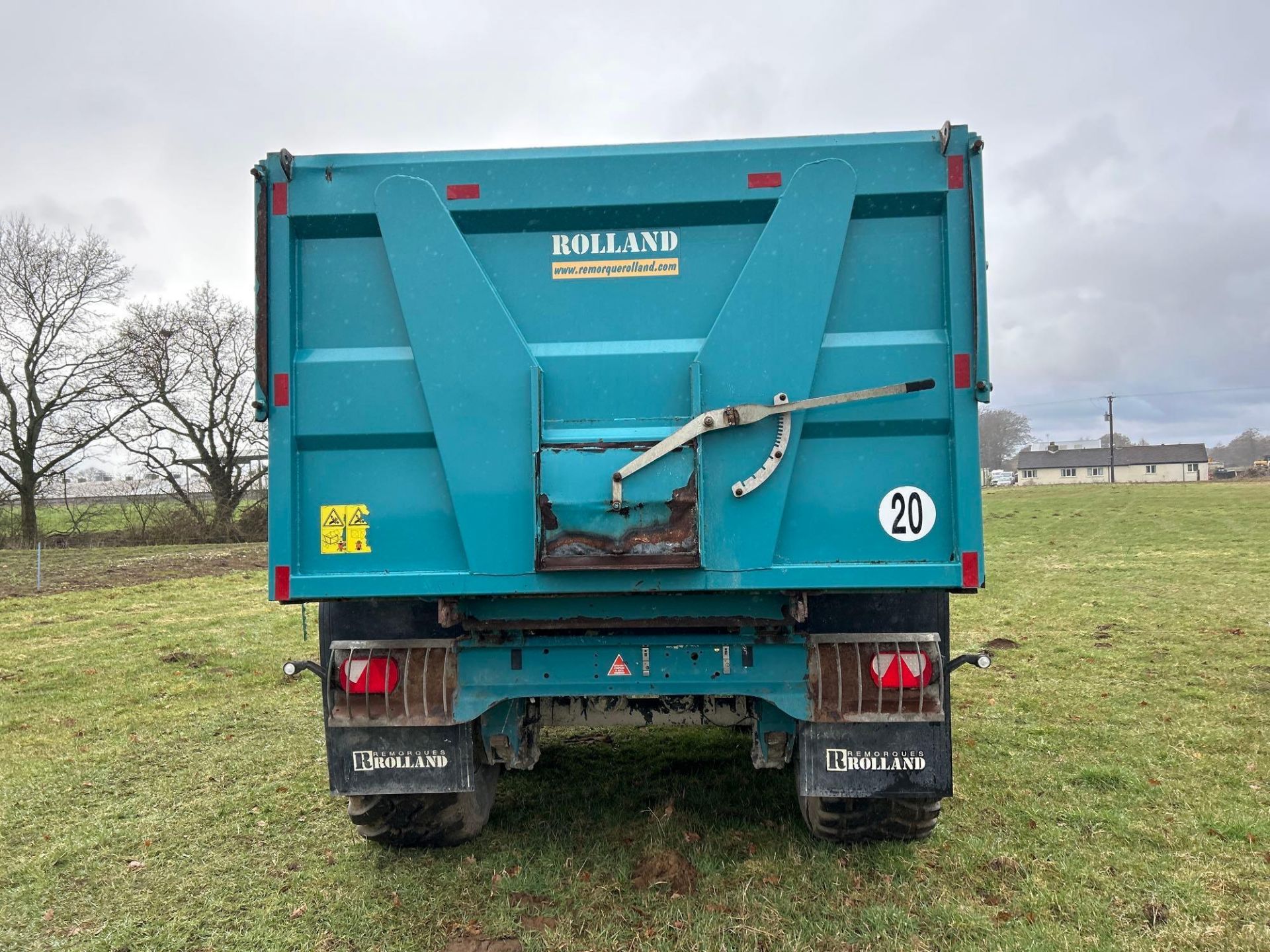 2015 Rolland 6332 Rollspeed twin axle trailer, commercial axles, hydraulic rear door, manual chute, - Image 5 of 12