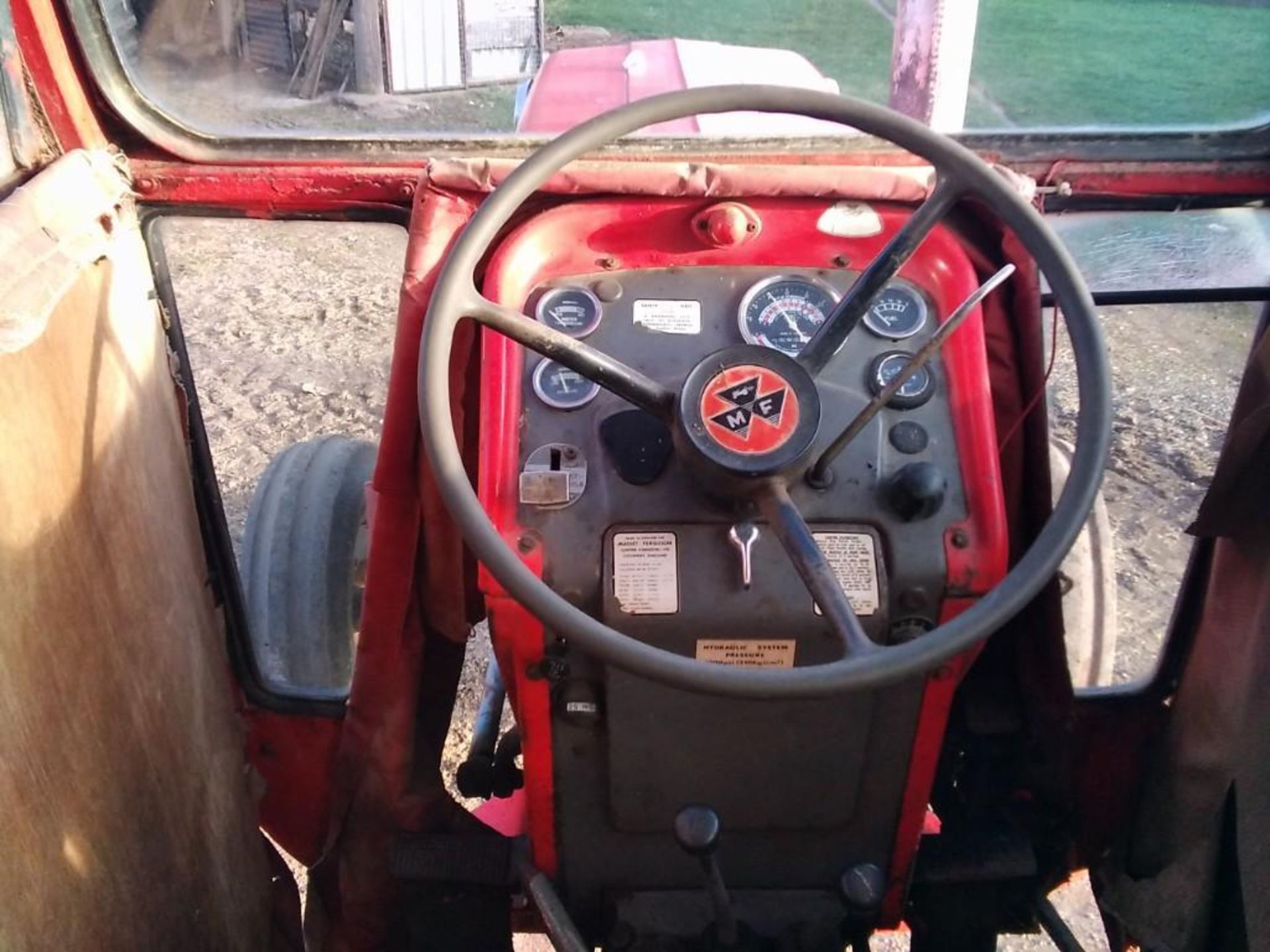 1974 Massey Ferguson 188 MultiPower tractor, 3 spool valves, rear link arms and pickup hitch, benefi - Image 10 of 21