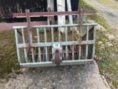 David Brown 1m sugar beet bucket to fit David Brown front loader