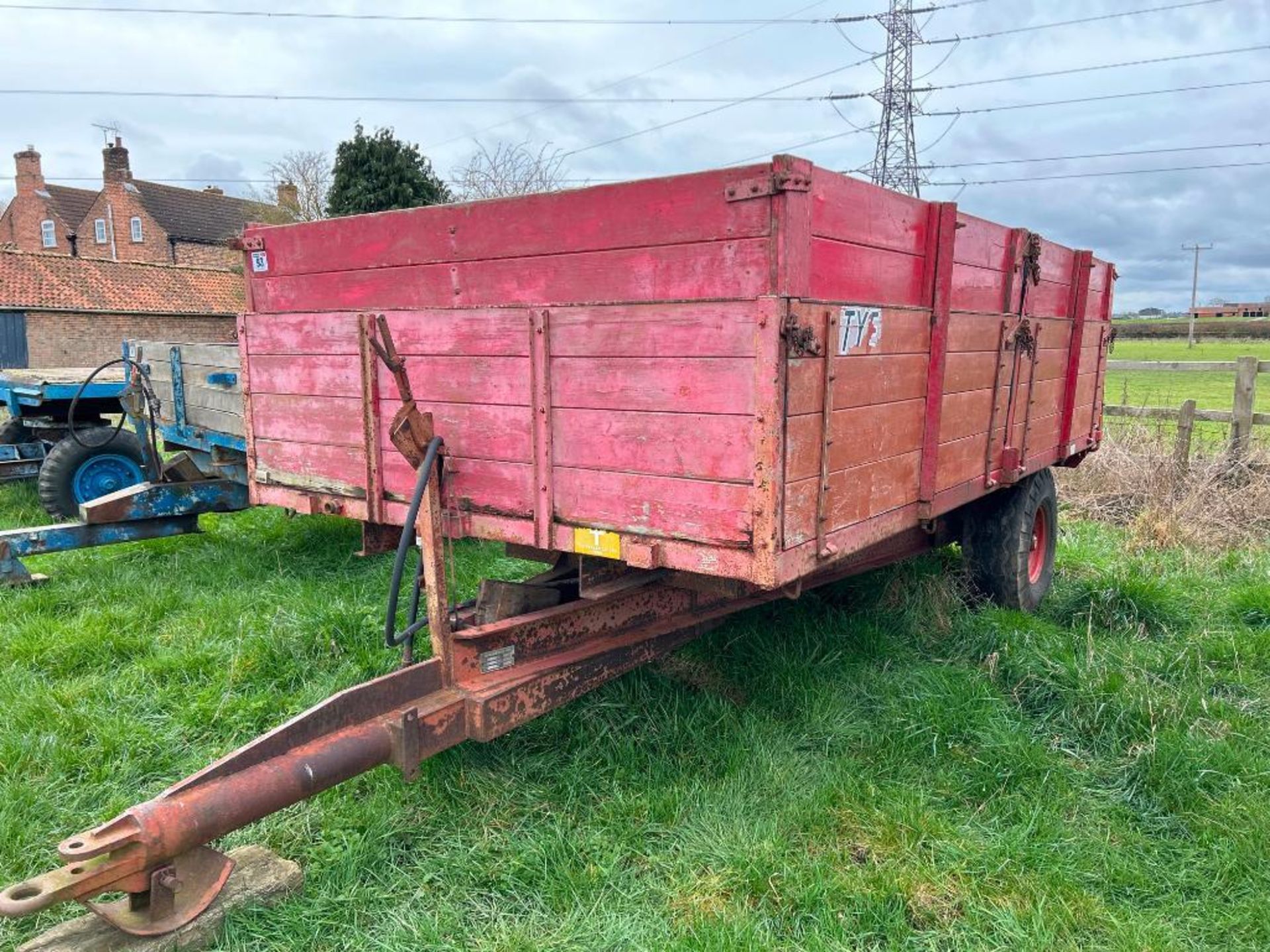 1975 Tye 6T single axle grain trailer with extensions. On the farm from new. Serial No: 6782 - Image 2 of 12