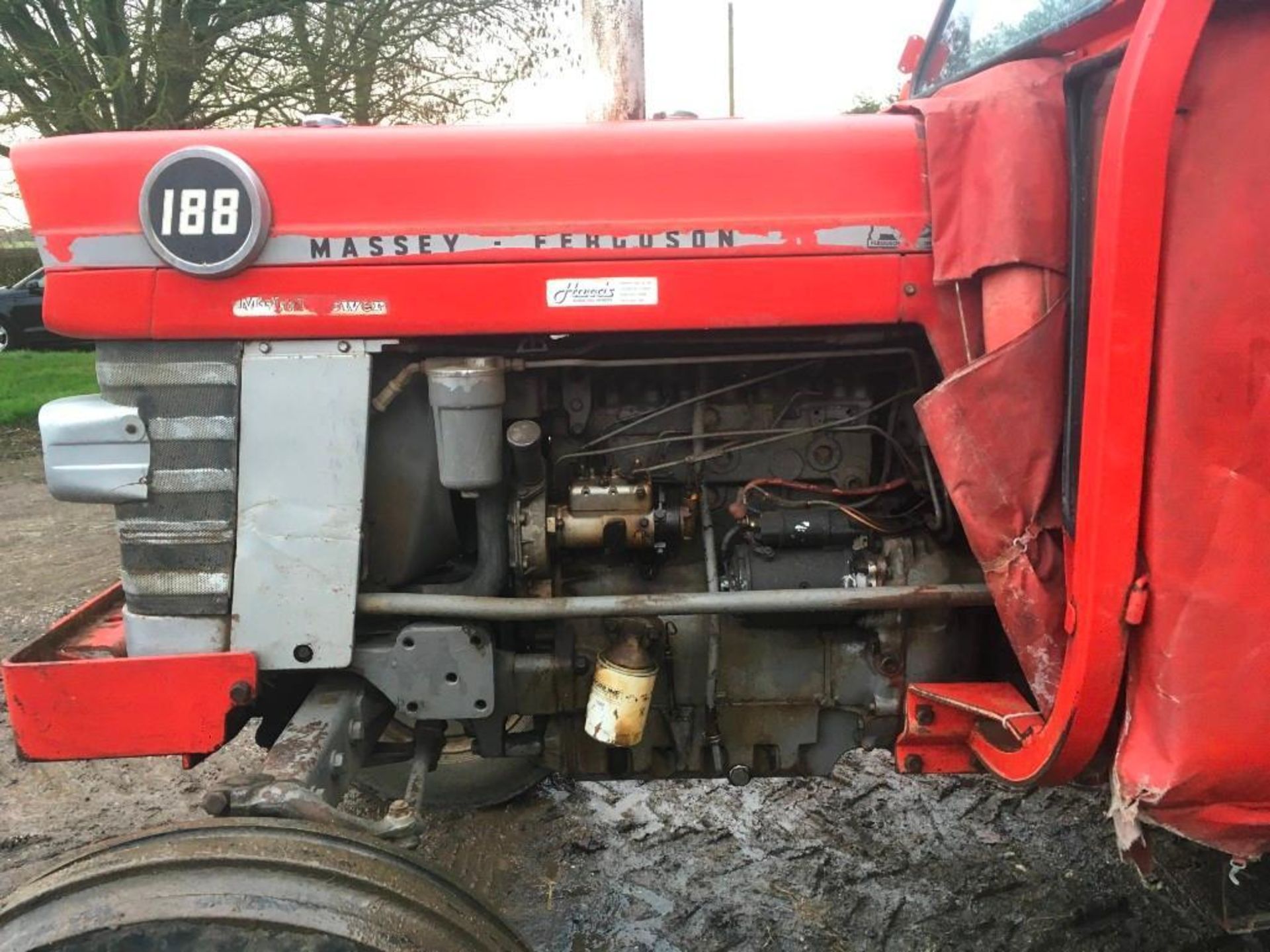 1974 Massey Ferguson 188 MultiPower tractor, 3 spool valves, rear link arms and pickup hitch, benefi - Image 9 of 21