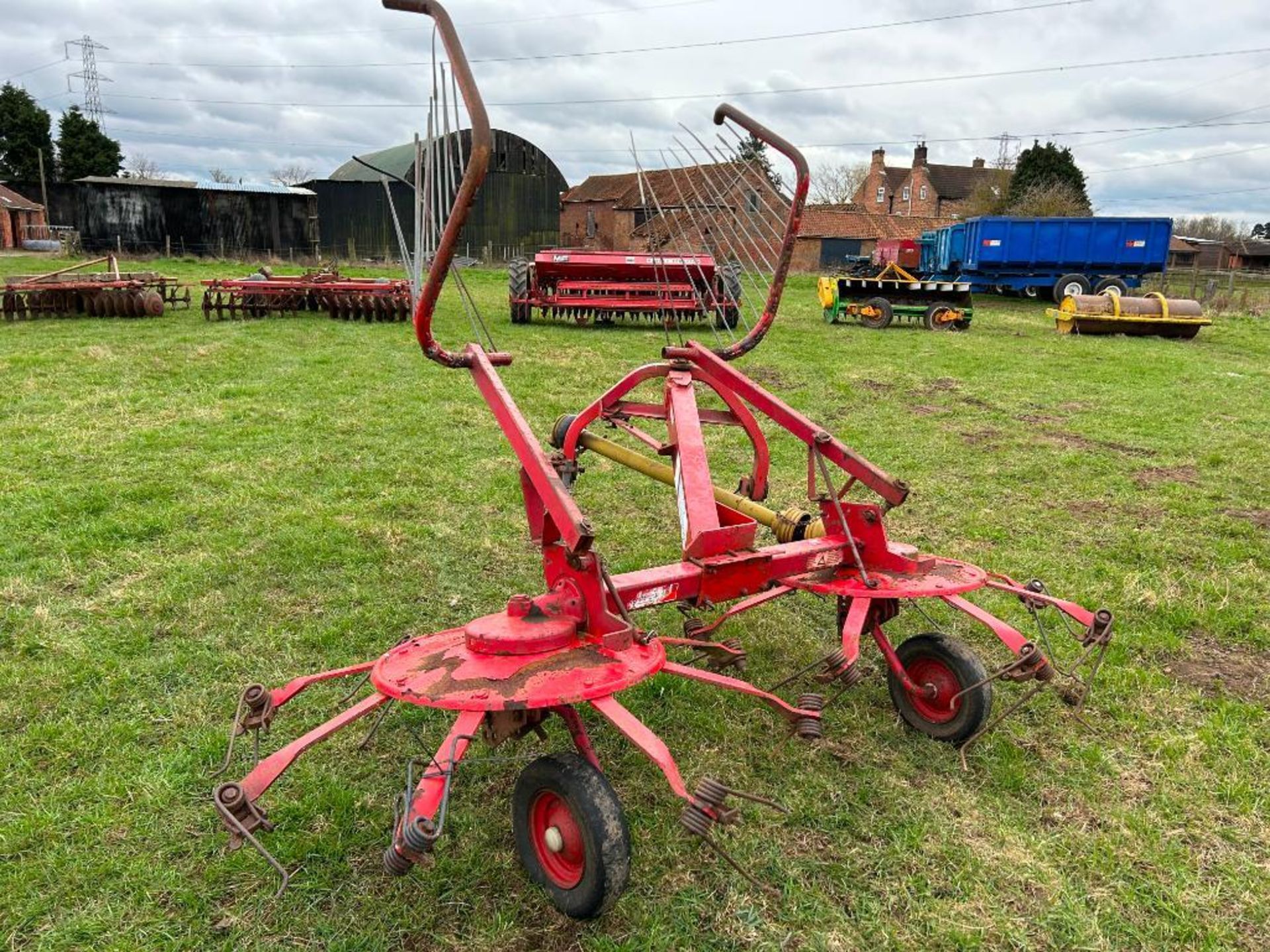 Lely Lotus 300 tedder - Image 5 of 7