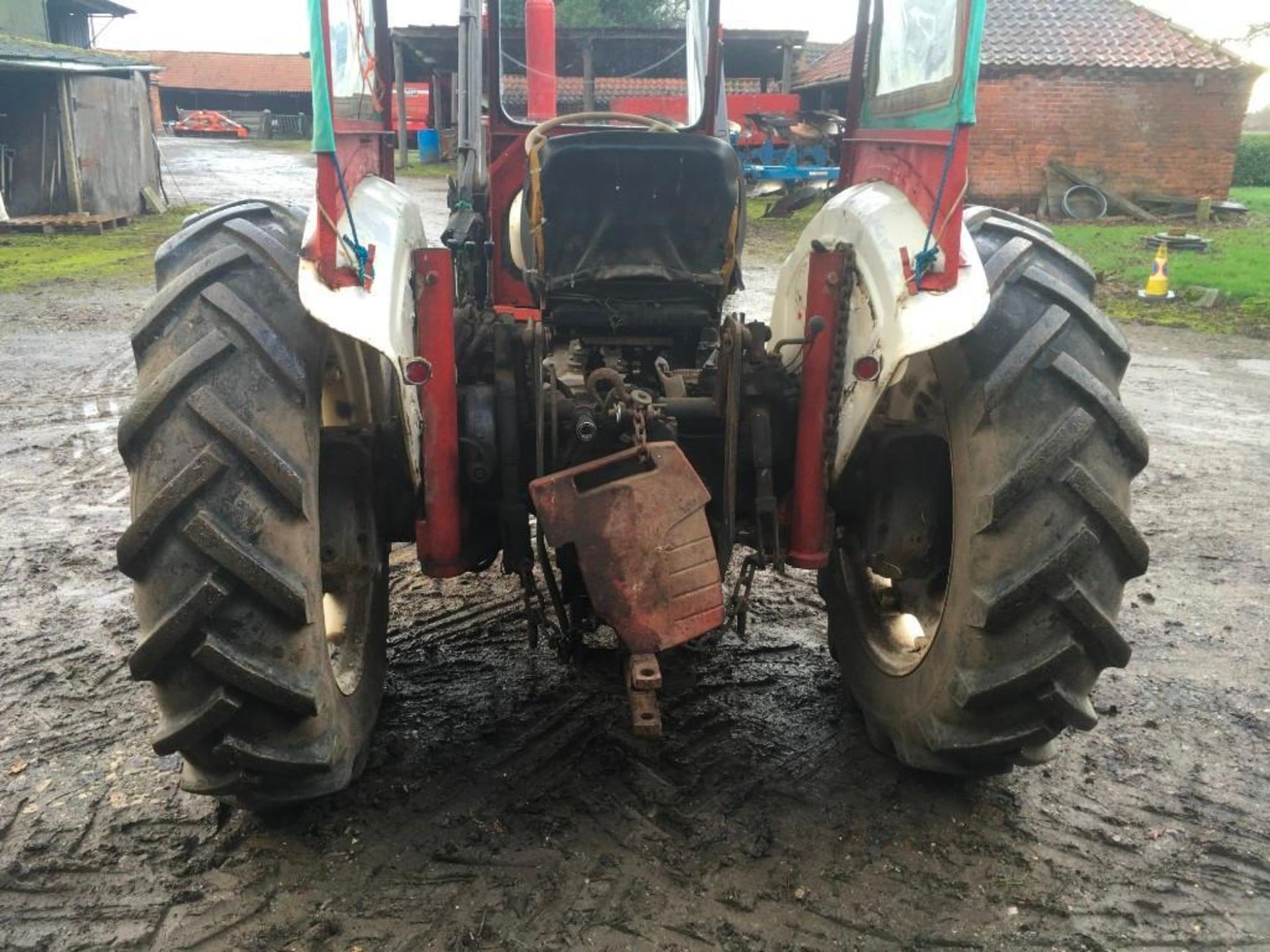 1969 David Brown 880 Selectamatic tractor with hydraulic front loader with circa 600kg lifting capac - Image 7 of 18