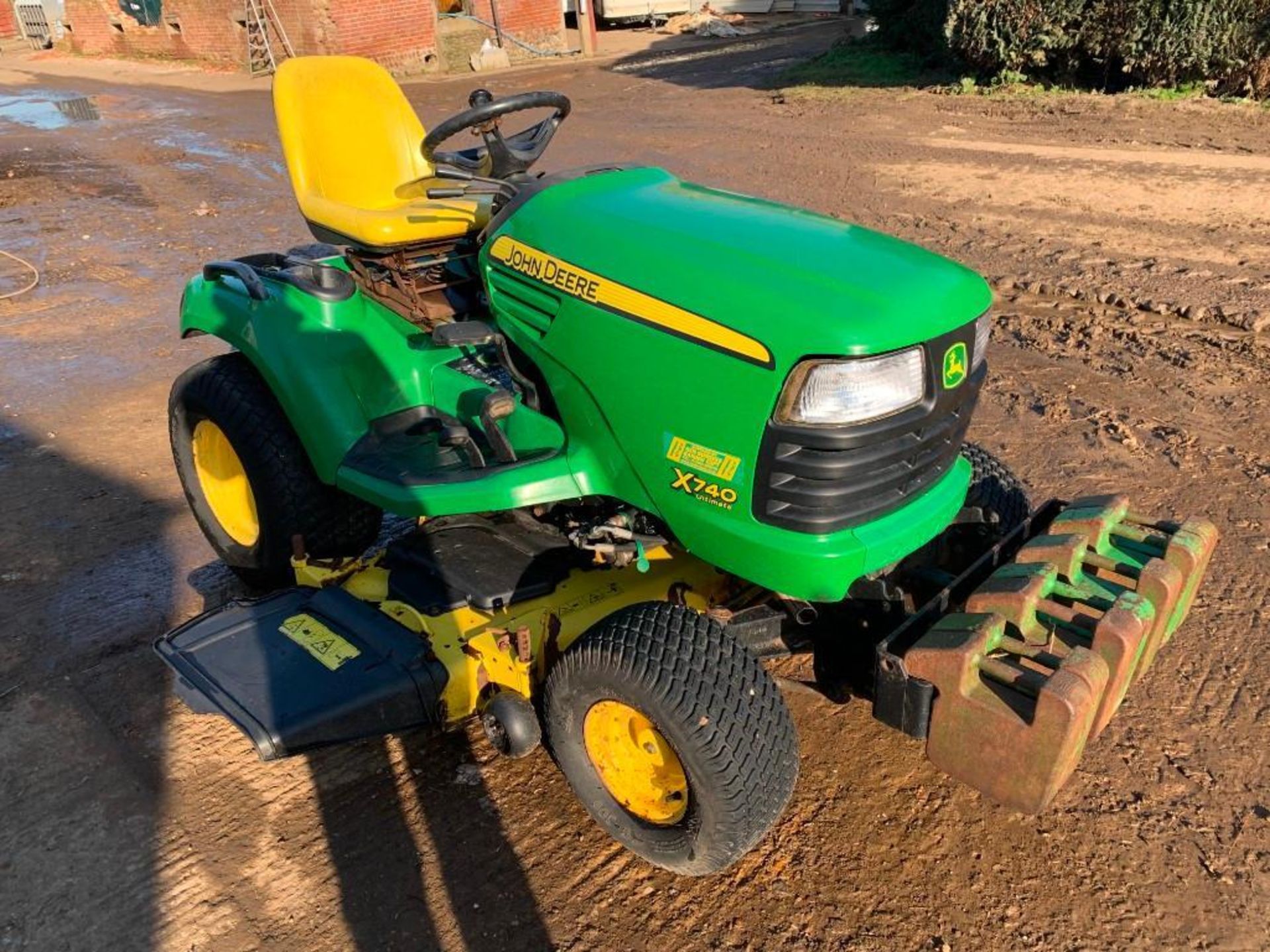 2009 John Deere X740 Ultimate, Ride-on Mower, Hours: 1,429 - Image 2 of 11