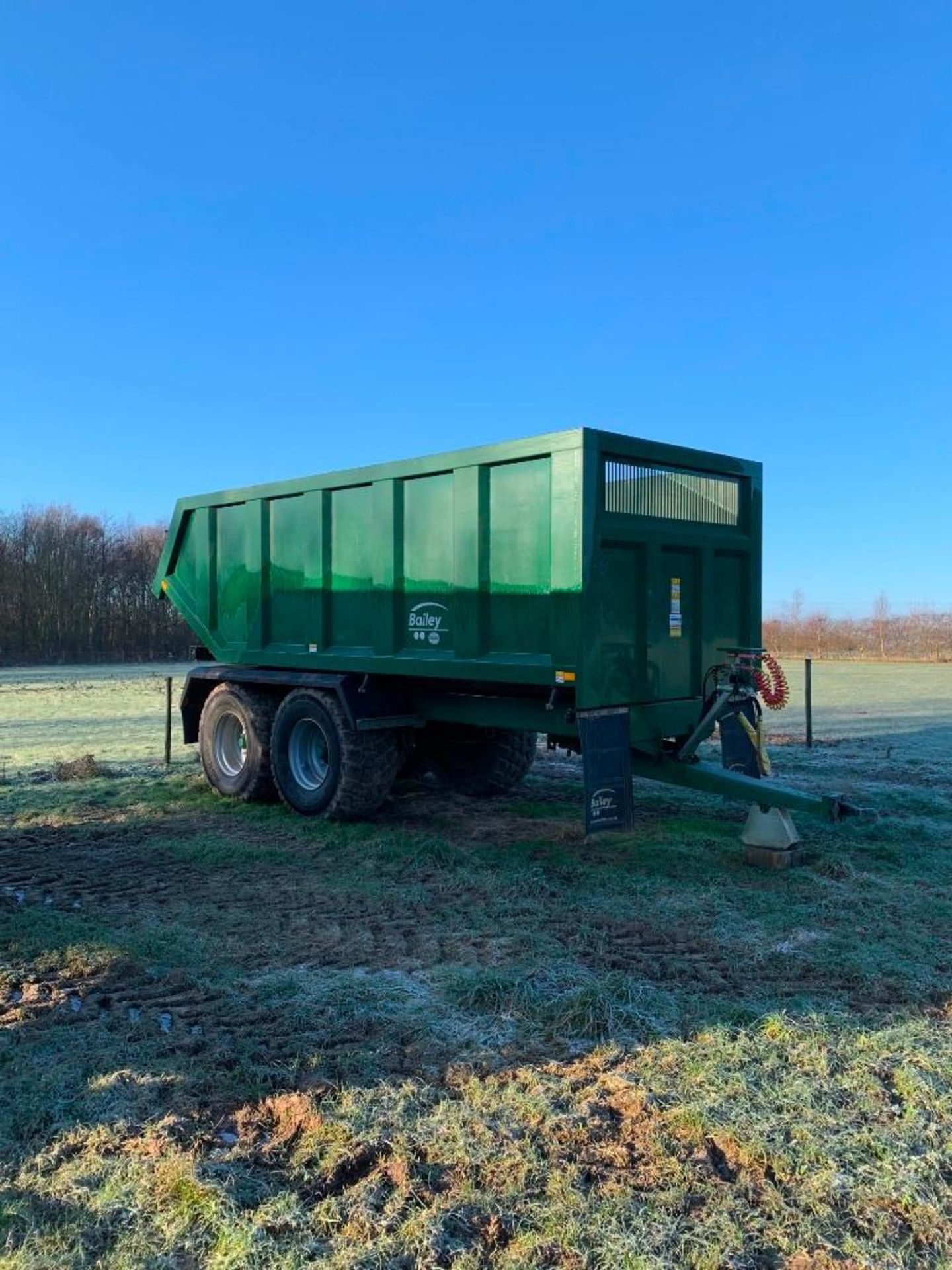 2021 Bailey Dump Trailer, 18T, Scharmuller Hitch, Extra Tall Sides, Air & Hydraulic Brakes, Tandem A - Image 3 of 10