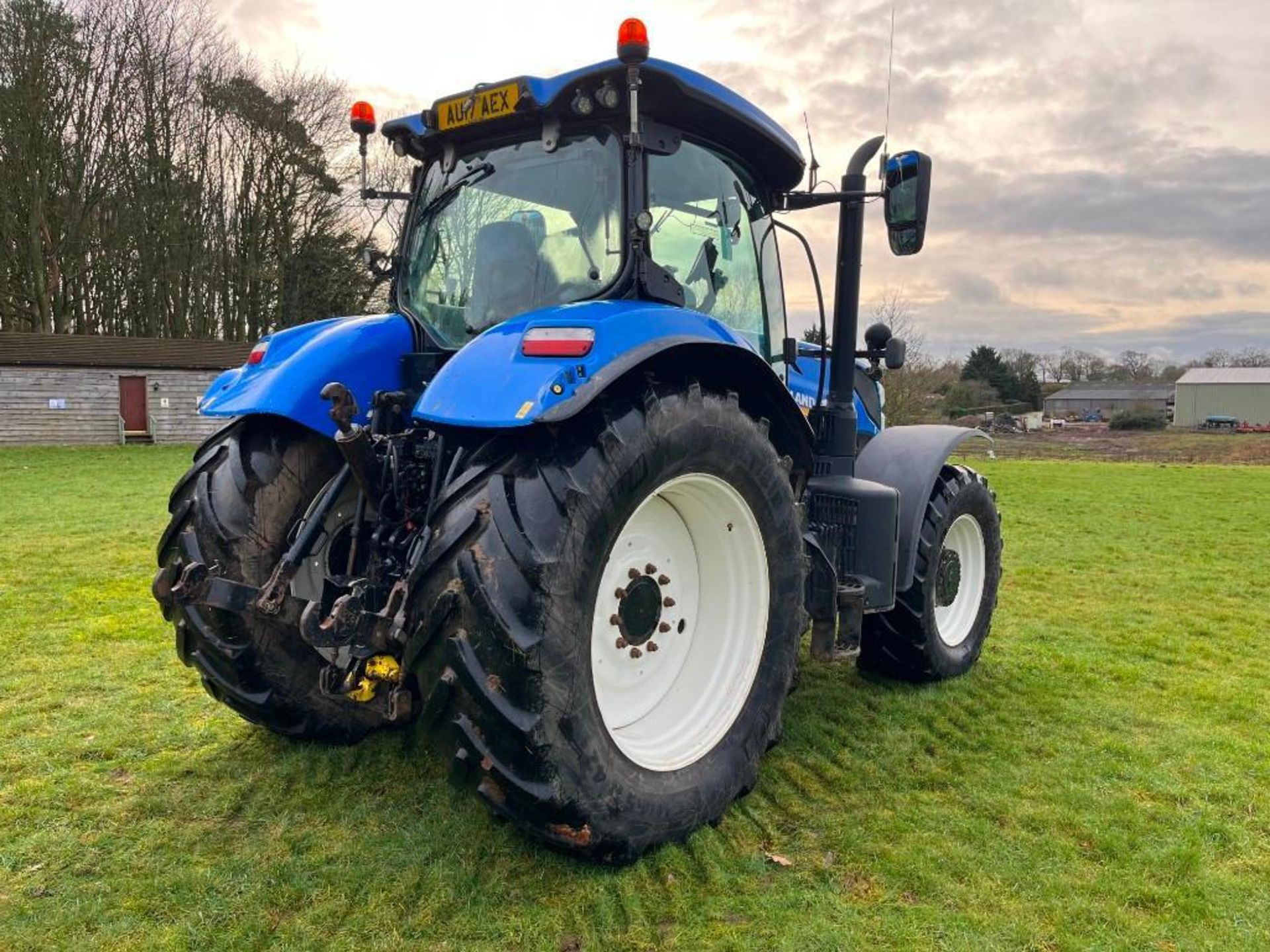 2017 New Holland T7.245 Auto Command Vario Gearbox, 50K, 3-Point Linkage, 4 No. Rear Hydraulic Spool - Image 6 of 8