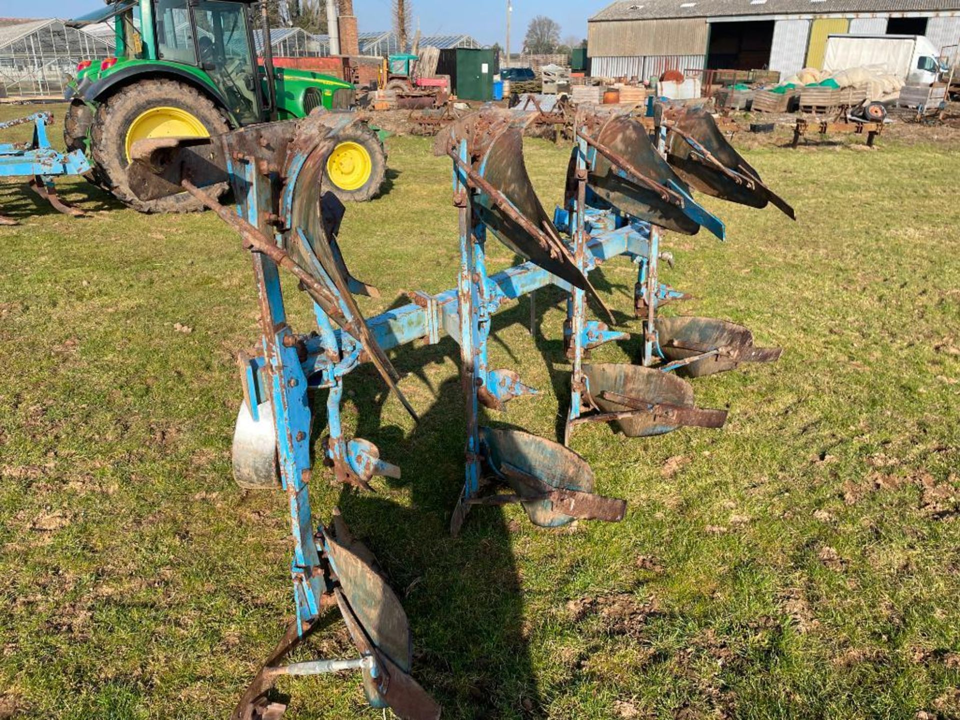 Lemken Opal 110 4f (3f+1f) reversible plough with skimmers, manual vari-width. Serial No: 146 631 NB - Image 6 of 6