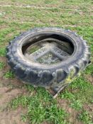 Single Goodyear 13.6R36 tyre