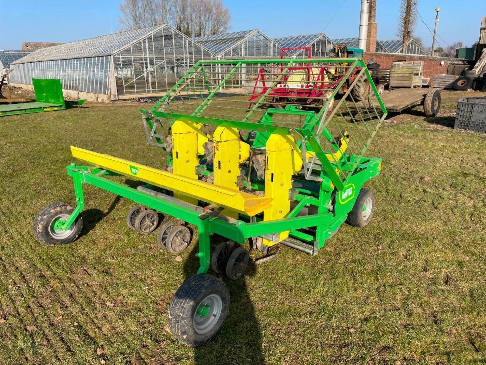 2006 Hortech Hortus Due H2 192 manual 3 row planter for large seeds, modules & nursery stock with po - Image 3 of 11