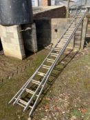 Extending aluminium ladder, 20 run