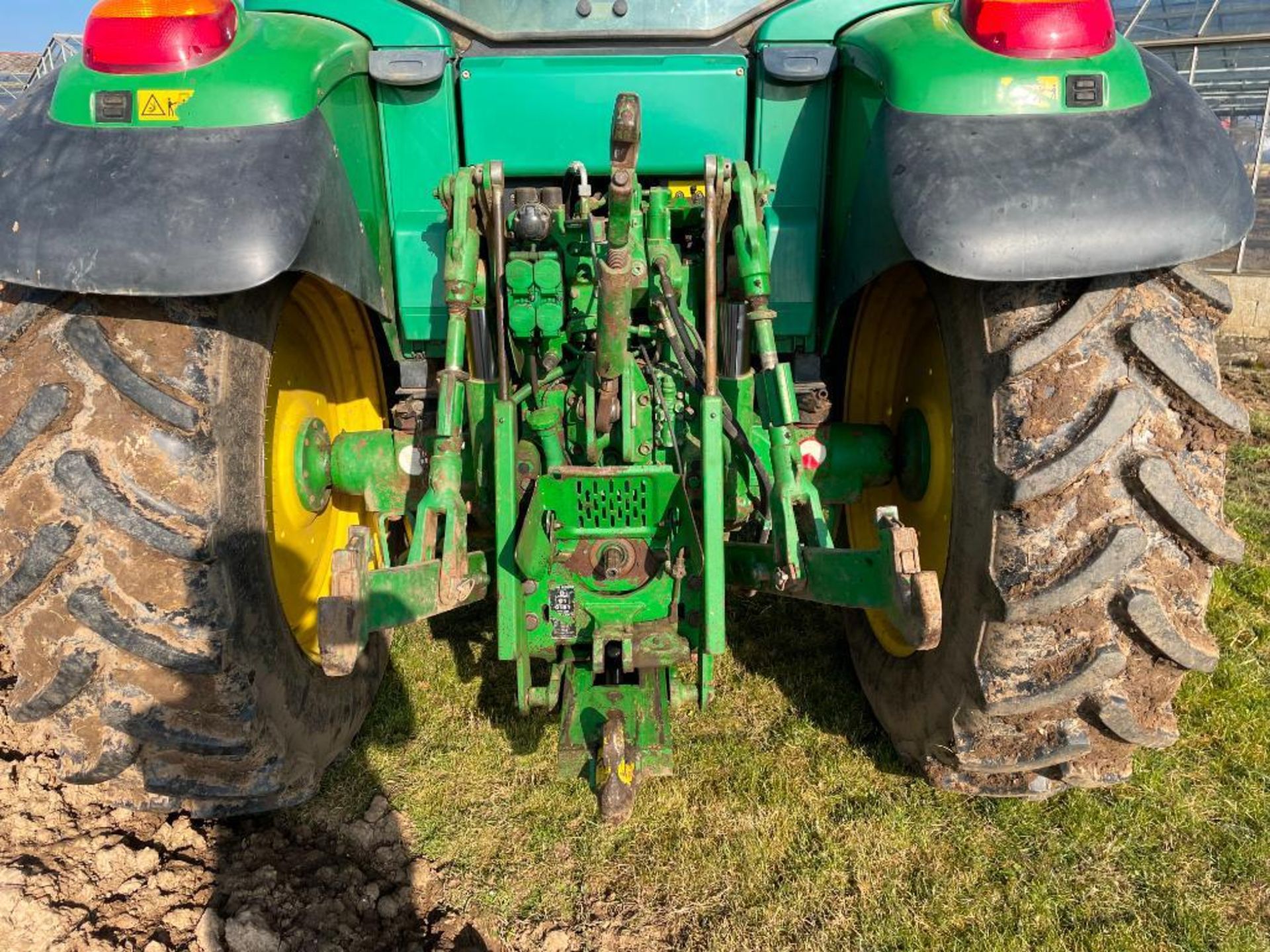 2003 John Deere 6320 40kph Powerquad 4wd tractor with 2 manual spools, 14No 50kg front wafer weights - Image 6 of 20