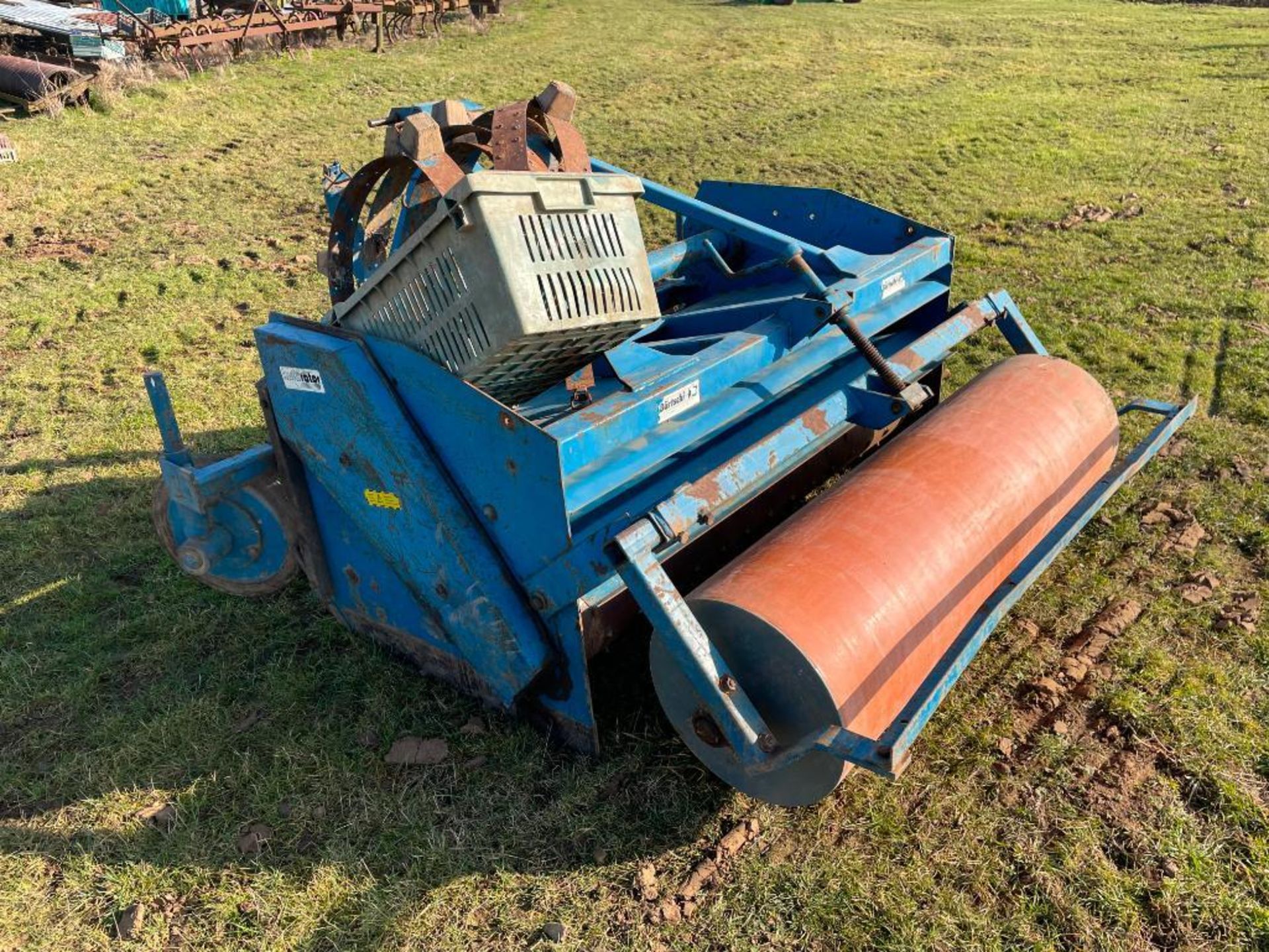 Fobro Bartschi Kulti-rotor 1.5m bedformer, twin row with flat roller. Serial No: 220 002-149 NB: Man - Bild 5 aus 6