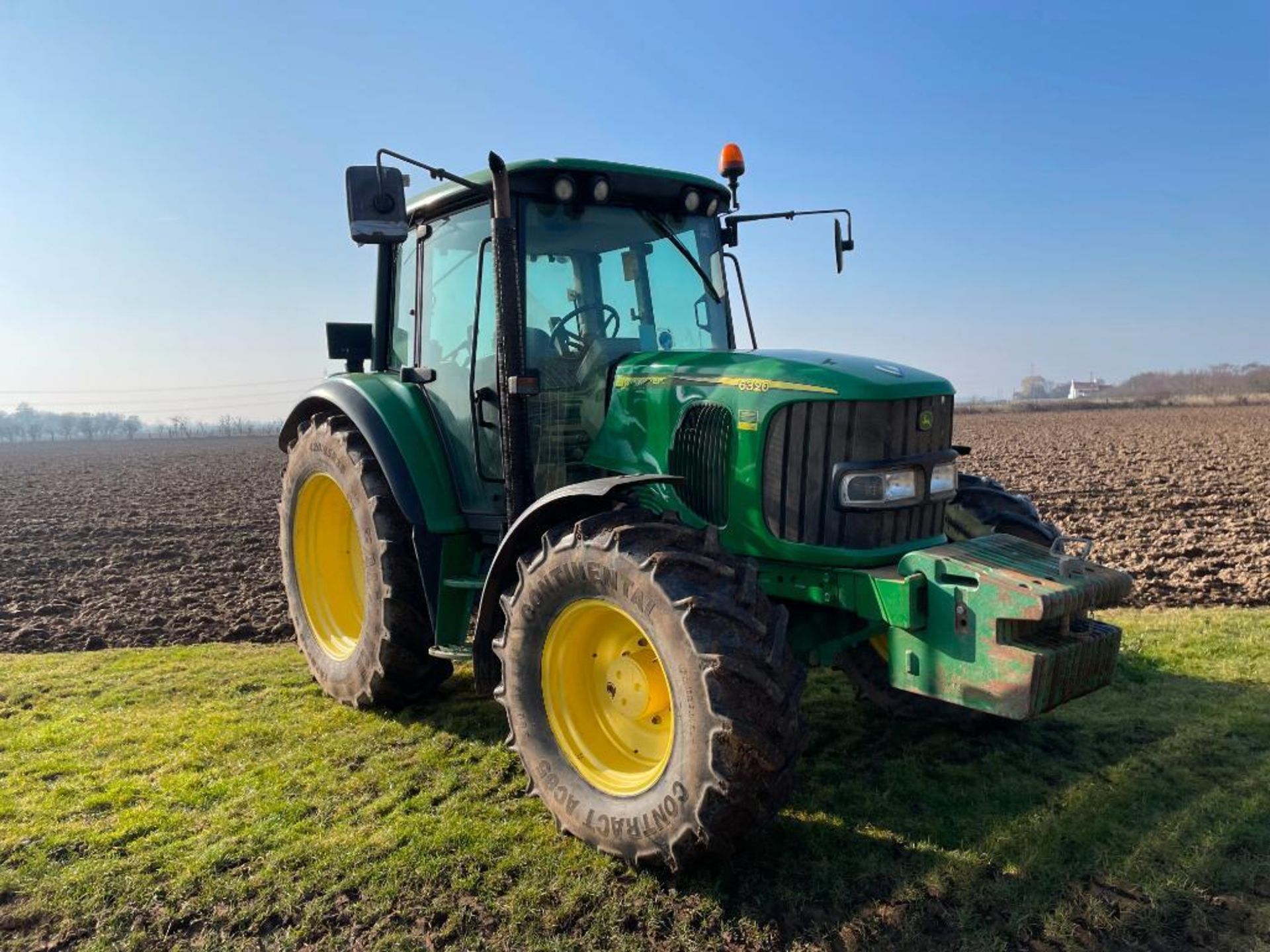 2003 John Deere 6320 40kph Powerquad 4wd tractor with 2 manual spools, 14No 50kg front wafer weights - Image 2 of 20