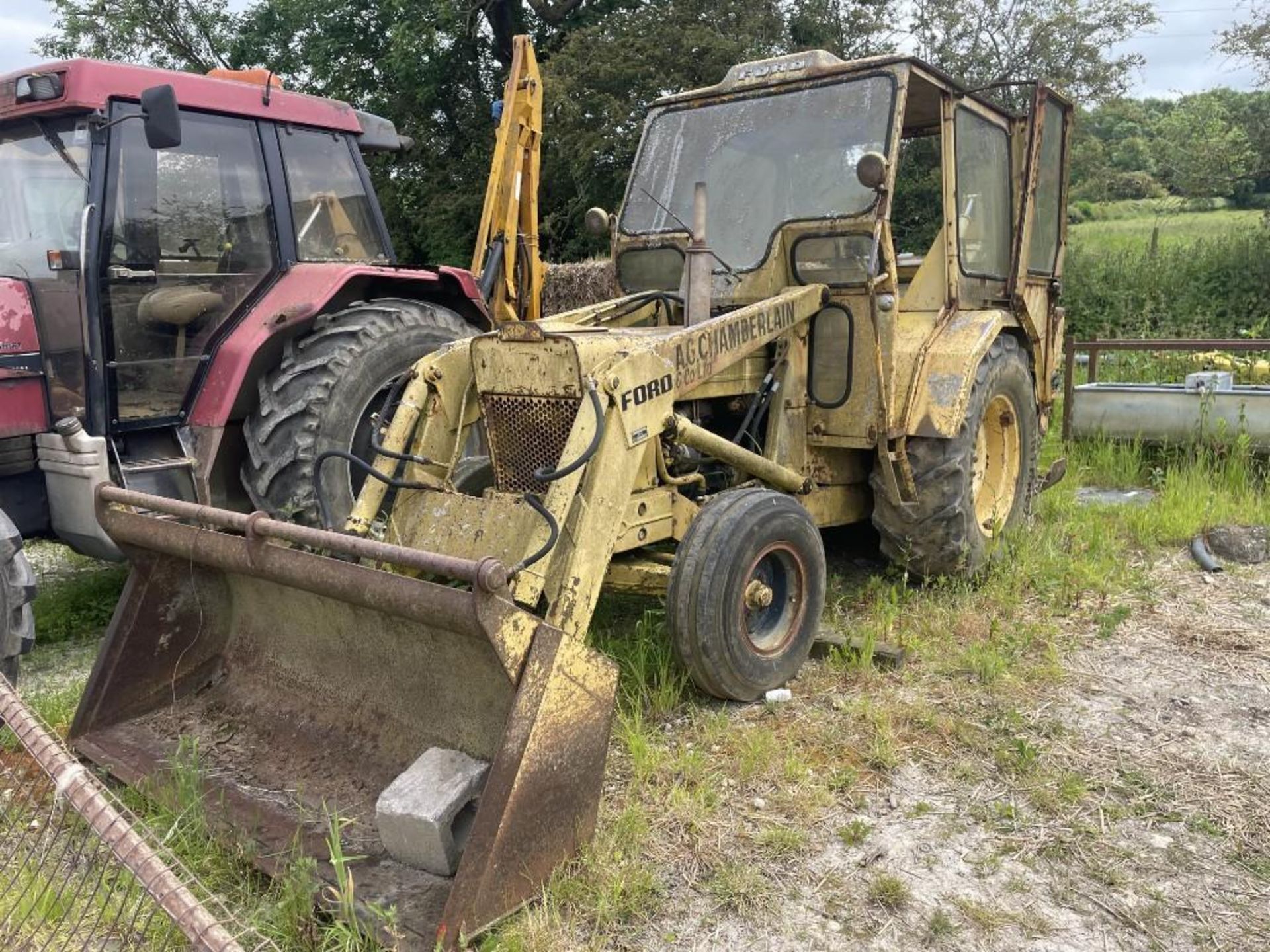 Ford Back Hoe Digger/Loader