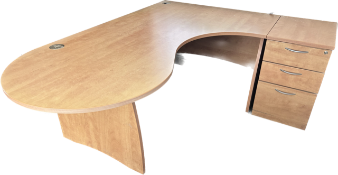 Lee & Plumpton Desk