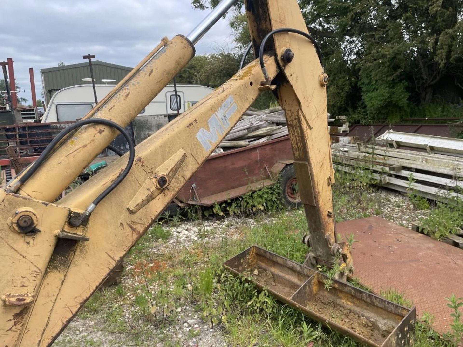 Massey Ferguson Back Hoe Digger/Loader - Image 6 of 6