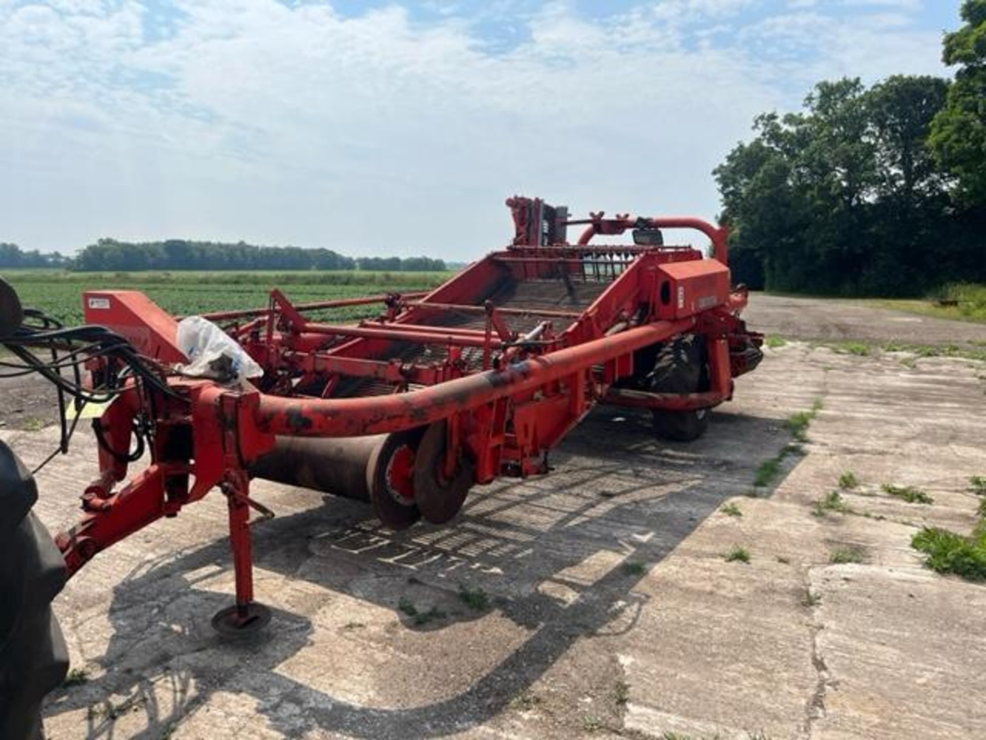 1990 Grimme Q Continental Potato Windrower - Image 2 of 7