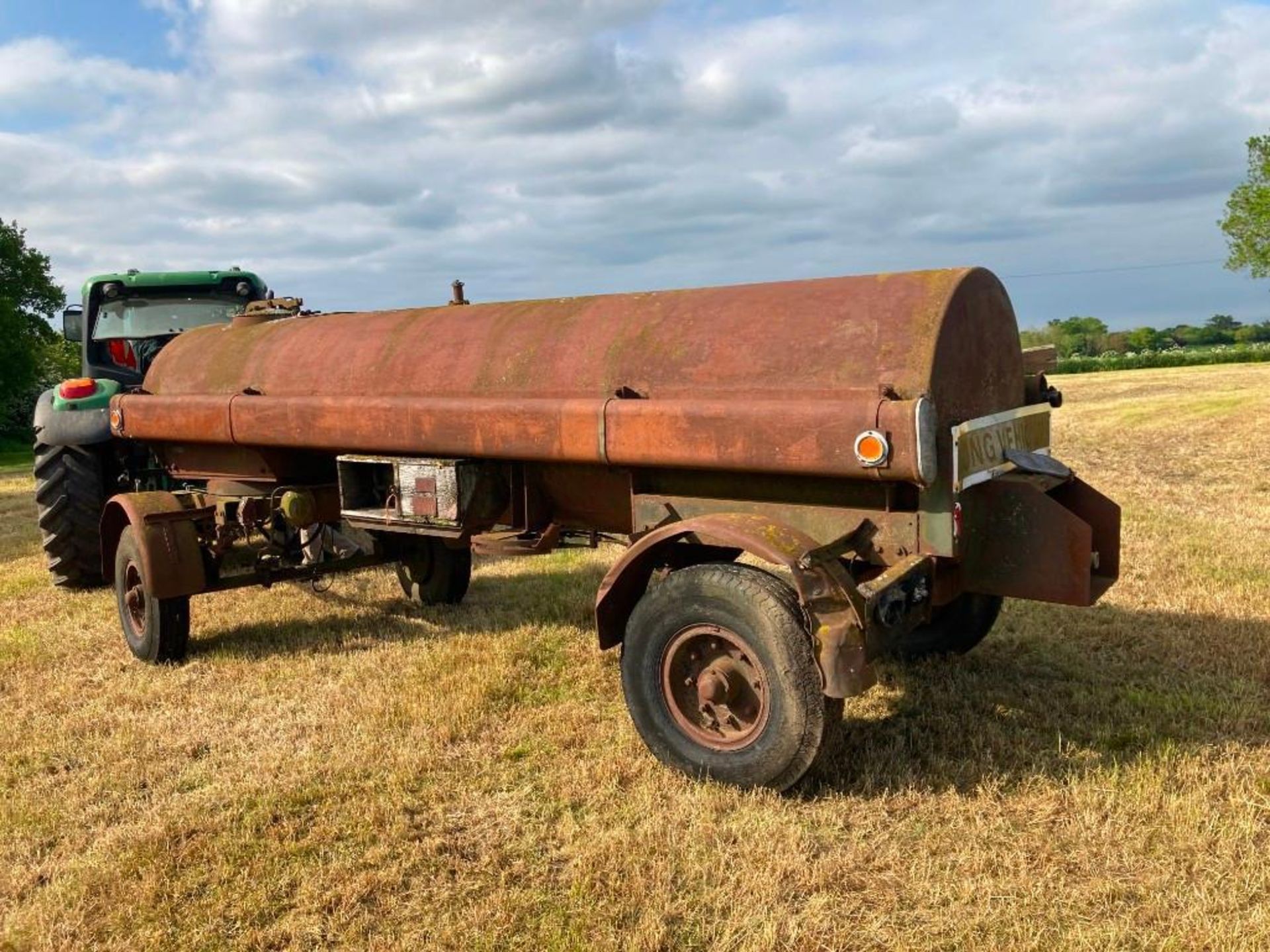 Misc. Vintage Water Tanker - Image 2 of 18