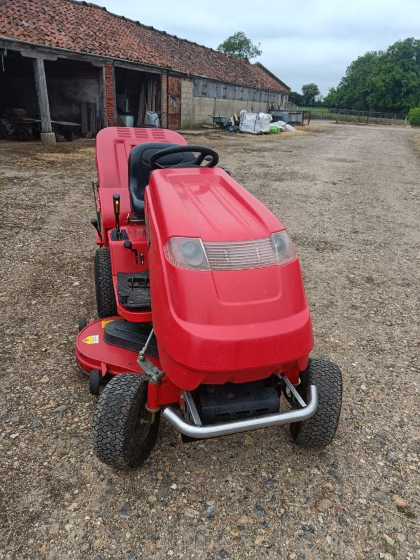 Countax C800H Ride On Mower - Image 3 of 5