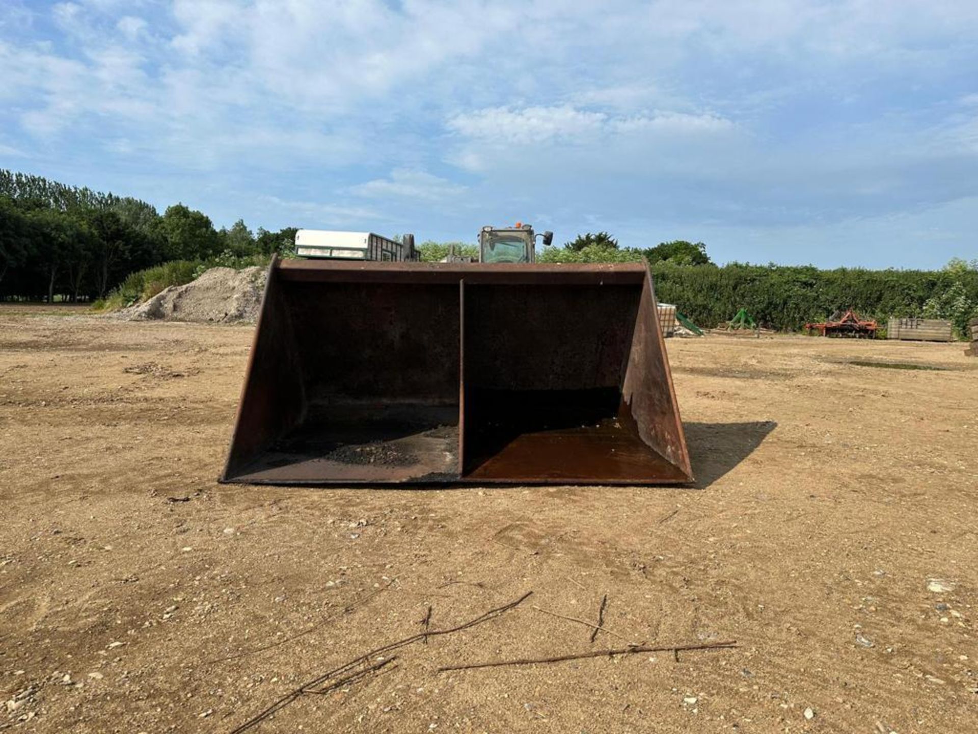 Misc. Grain Bucket, Pin & Cone Brackets - Image 2 of 5