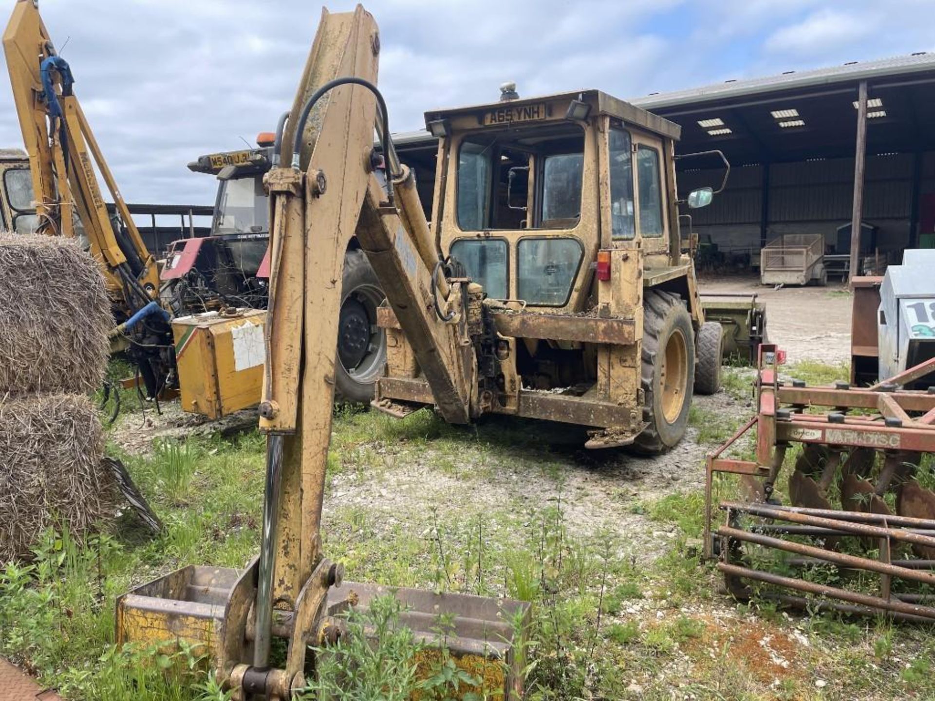 Massey Ferguson Back Hoe Digger/Loader - Image 3 of 6