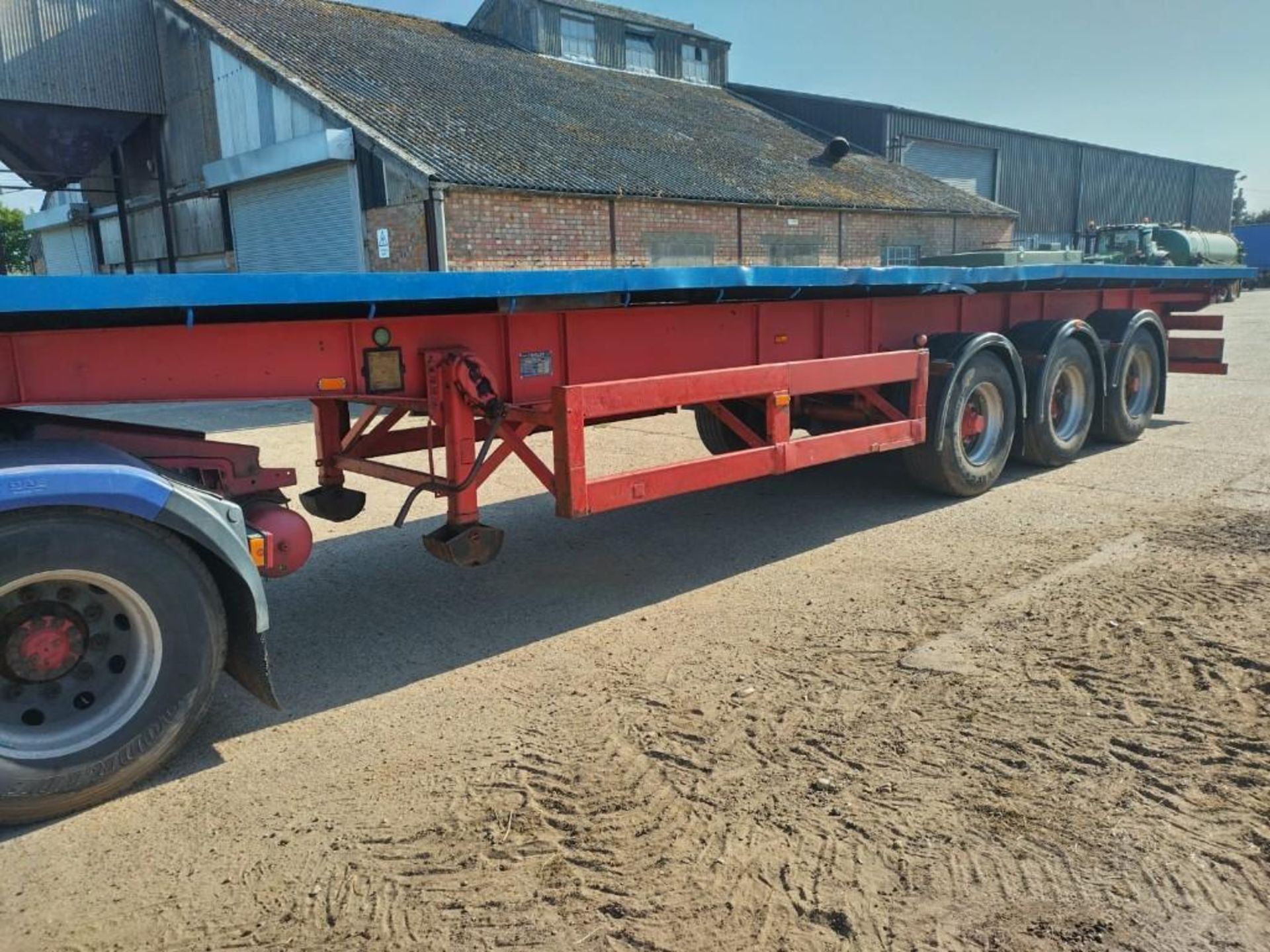 1988 Tinsley 40ft Tri Axle Skelletal Trailer - Image 6 of 9