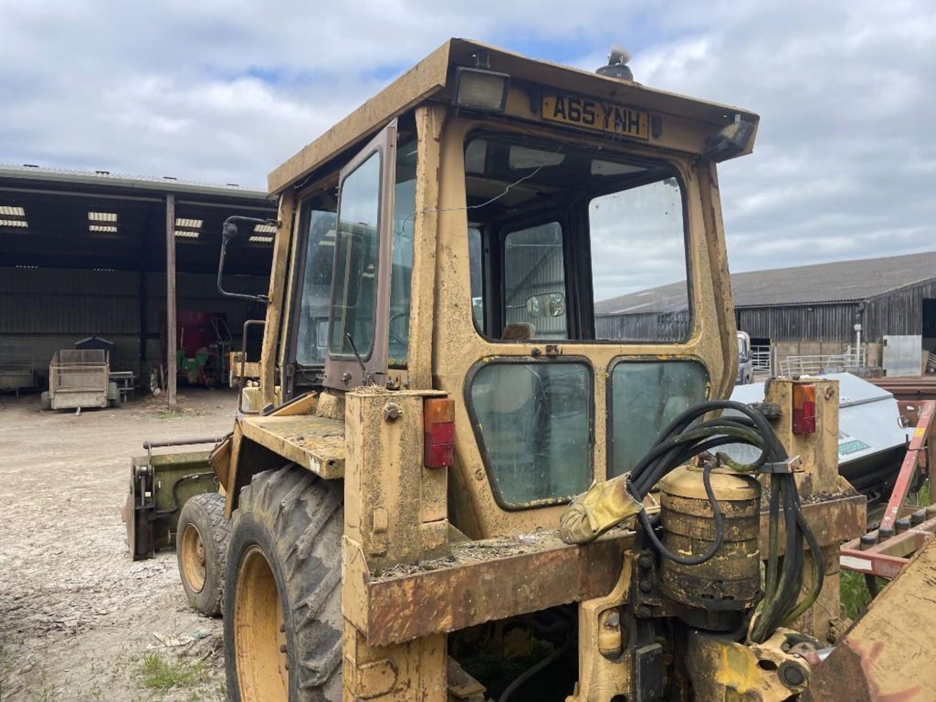 Massey Ferguson Back Hoe Digger/Loader - Image 4 of 6