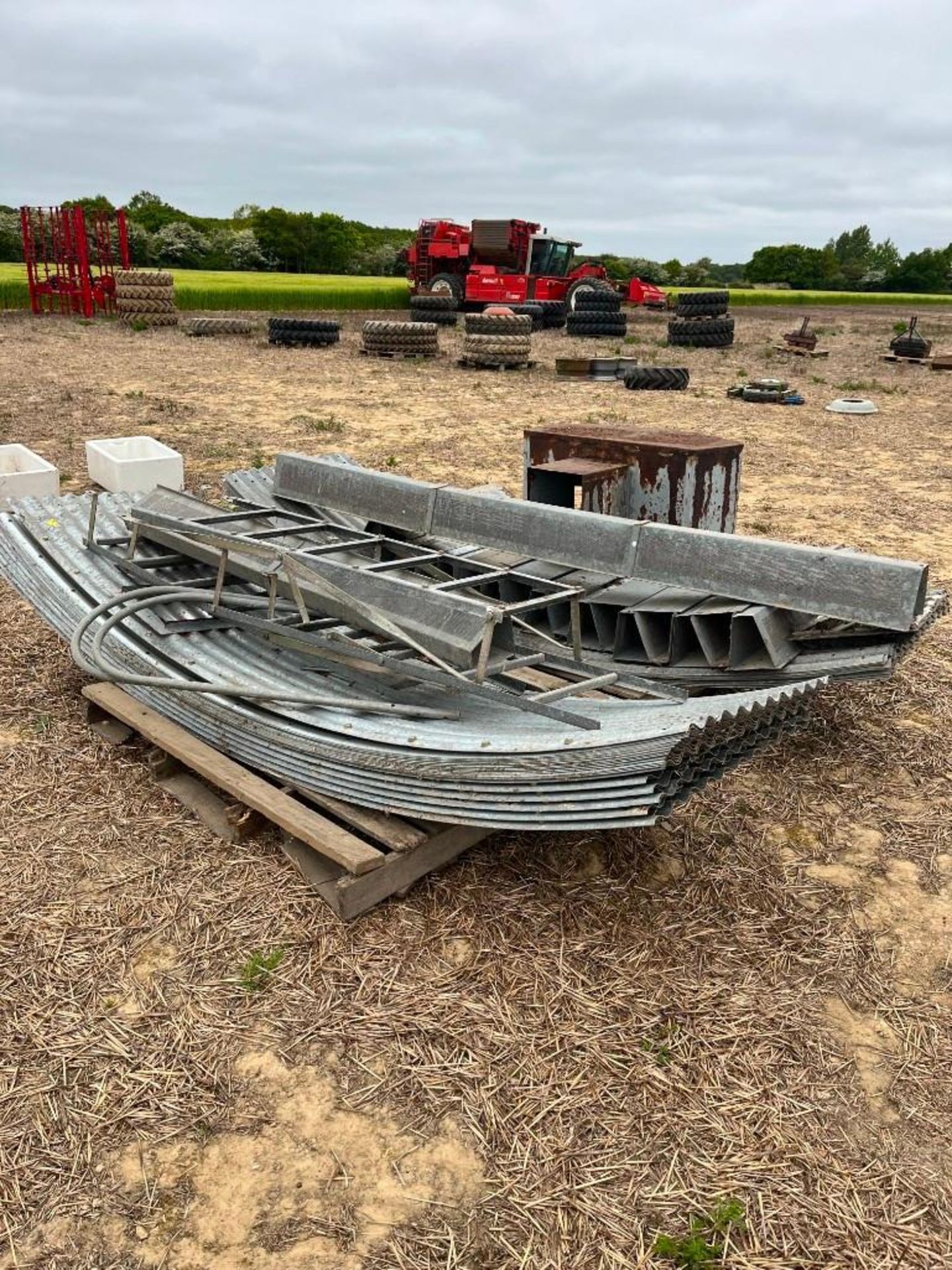 Dismantled 120T Galvanised Grain Bin - Image 3 of 4