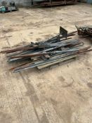 Qty Metal Stakes