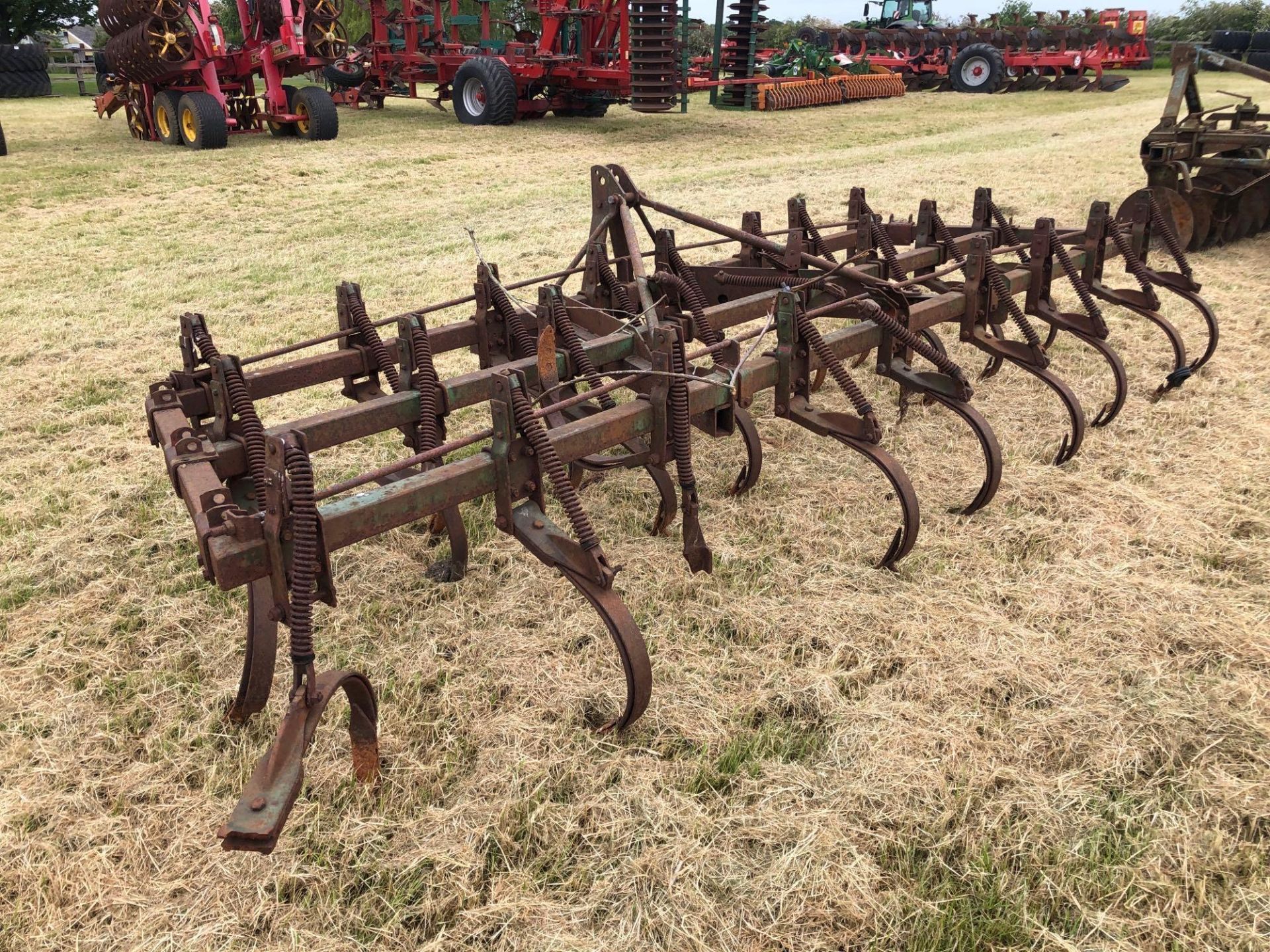 John Deere spring tine cultivator, linkage mounted - Image 3 of 4