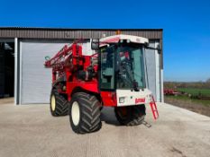 2015 Bateman RB35 self-propelled sprayer with 36m Contour booms, 4,000l tank, 3 nozzles, one stainle