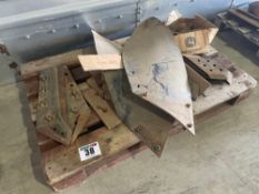 Quantity Gr�goire Besson plough parts