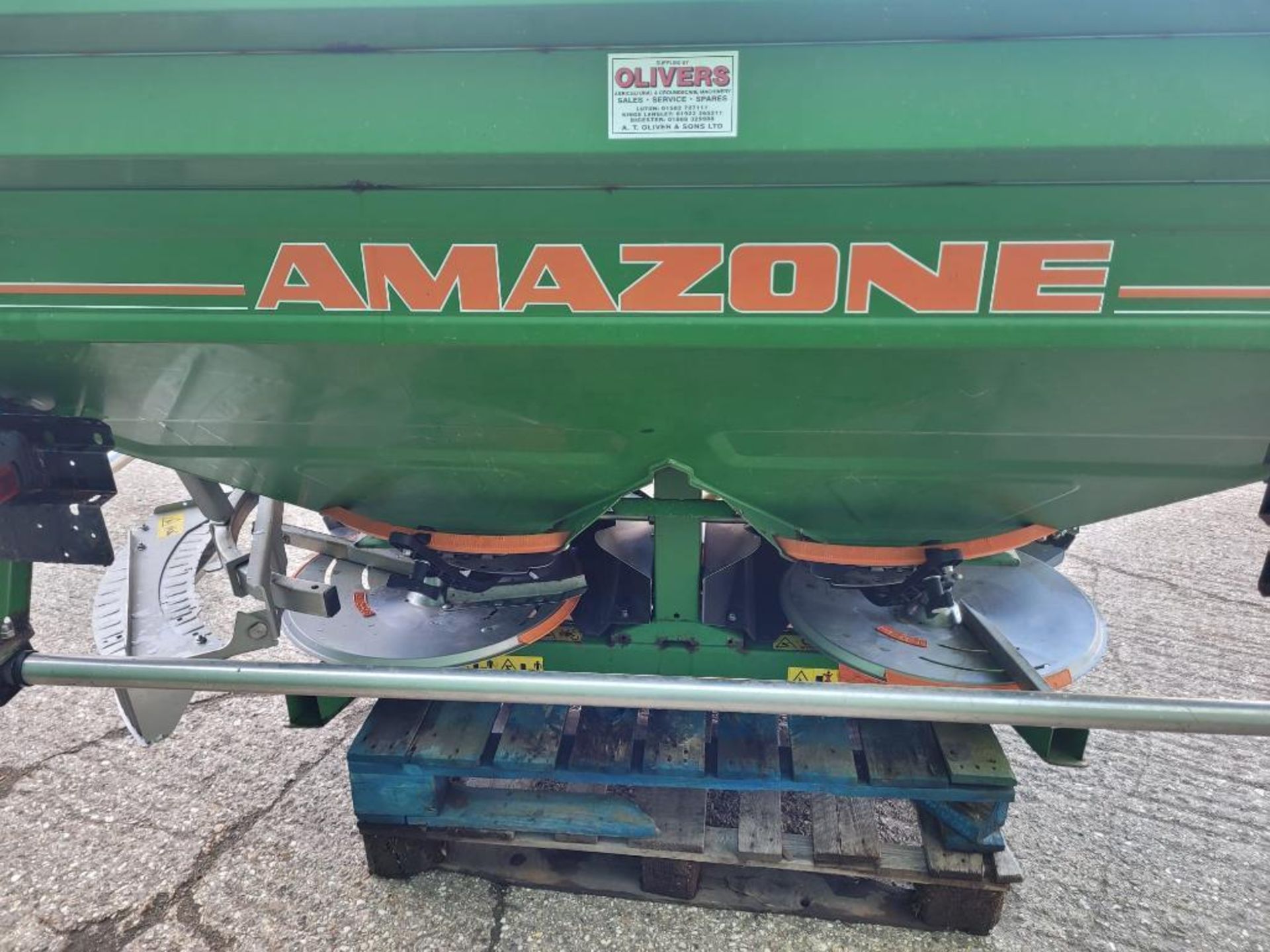 2008 Amazone ZAM 2200 24m twin disc fertiliser spreader. NB Manual in office - Image 12 of 12