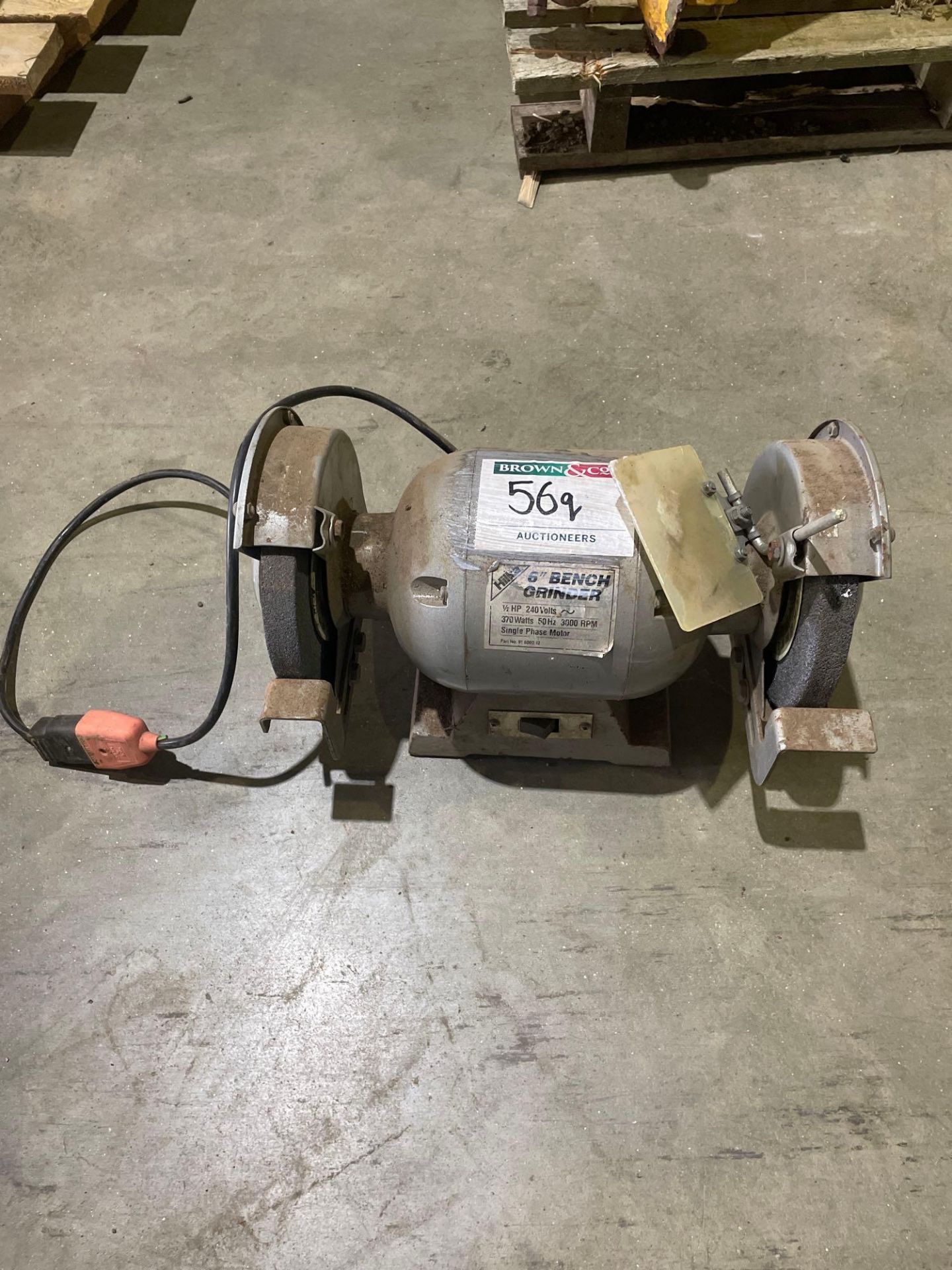 Hilka bench grinder (no plug)