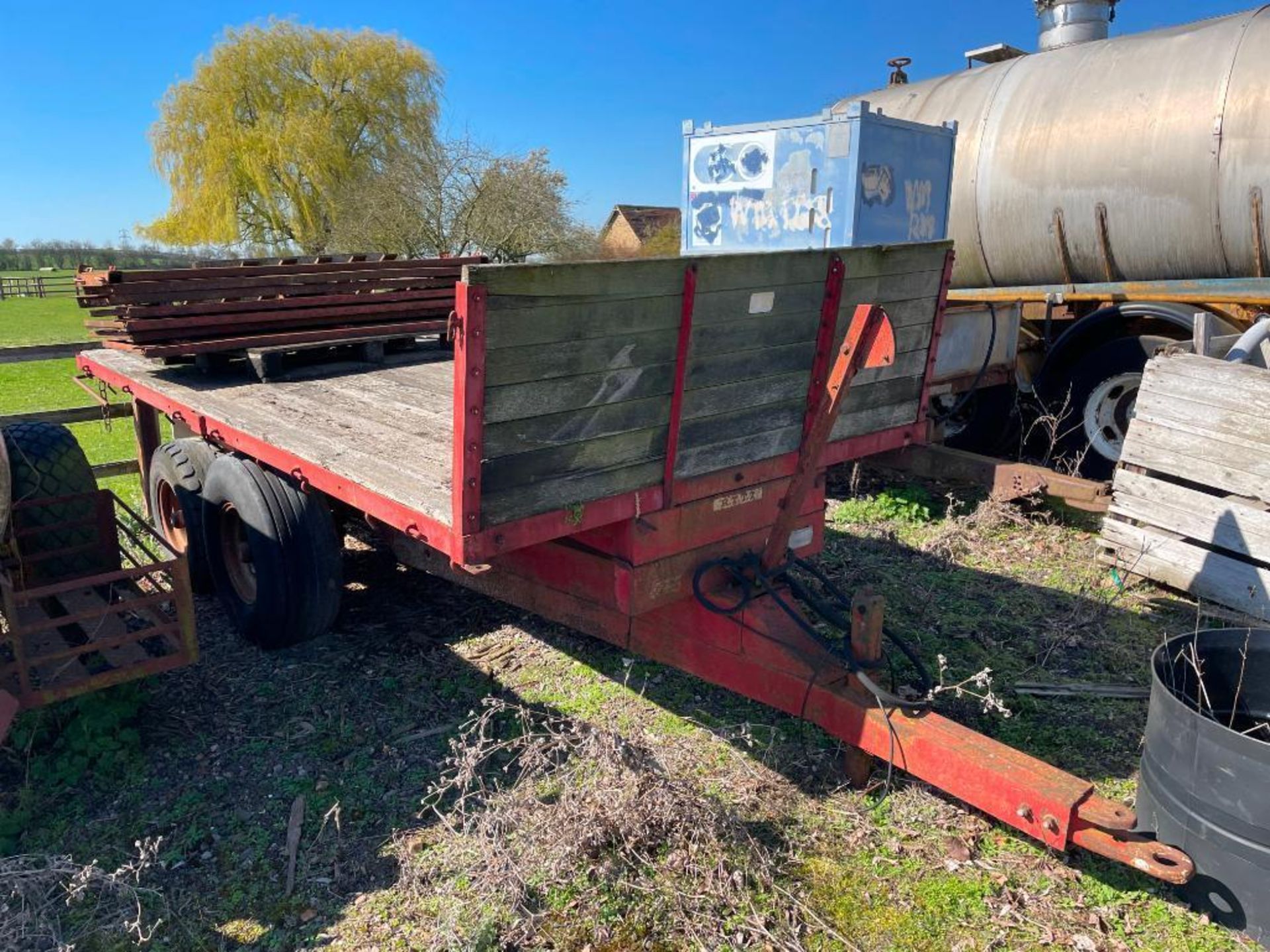 1972 8t drop side tipping trailer, twin axle. Serial No: 17044 - Image 5 of 6
