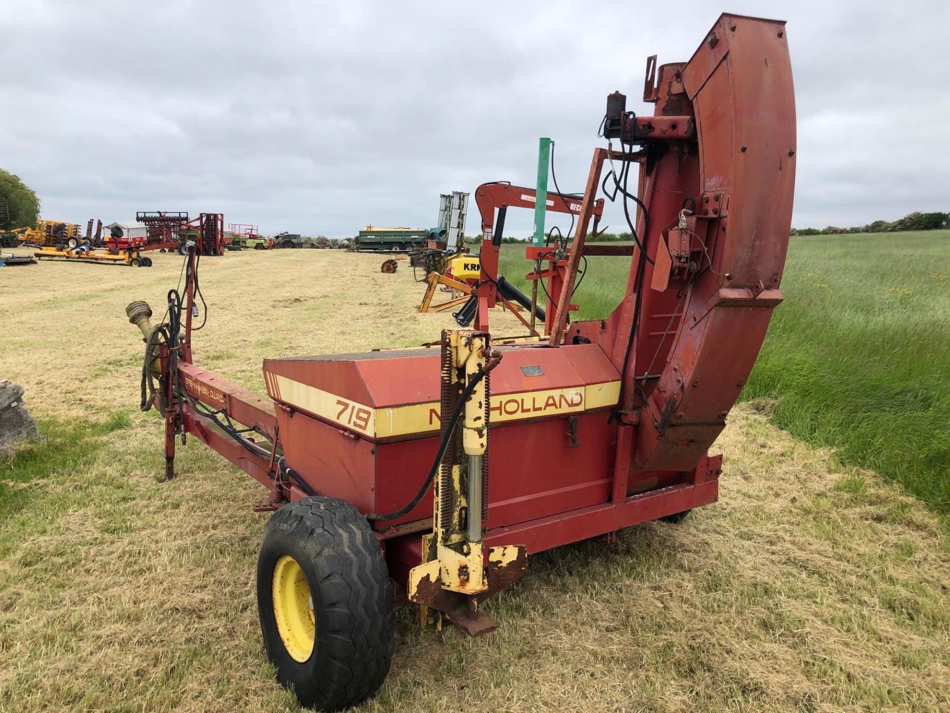 New Holland 719 trailed forage harvester. NO VAT - Image 3 of 4