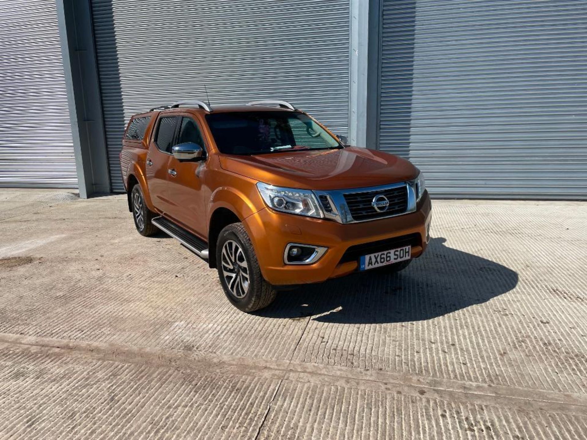 2016 Nissan Navara Techna 4wd pickup with Pegasus hard top, 4 door, diesel, automatic, leather uphol - Image 13 of 14